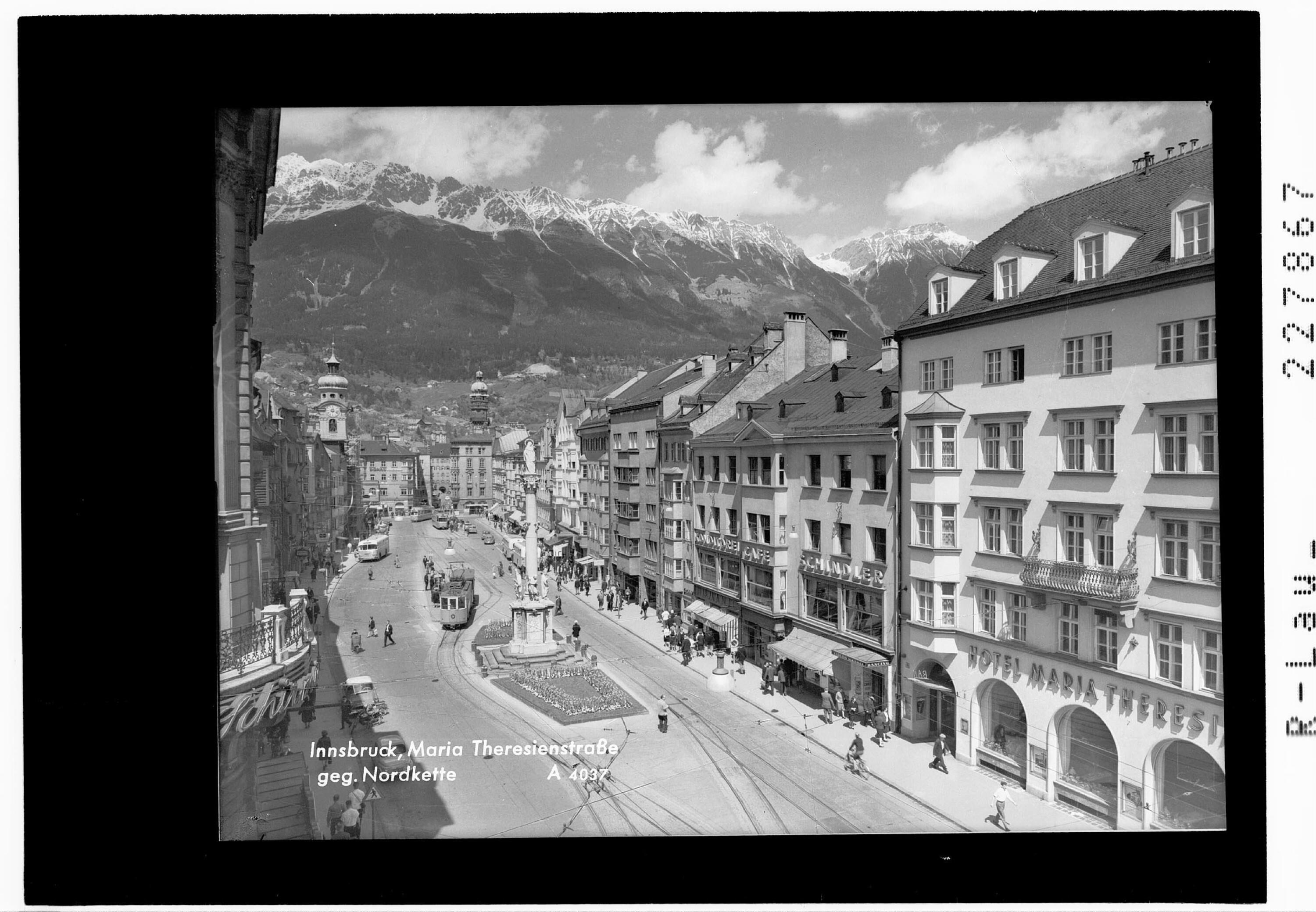 Innsbruck / Maria Theresienstraße gegen Nordkette></div>


    <hr>
    <div class=