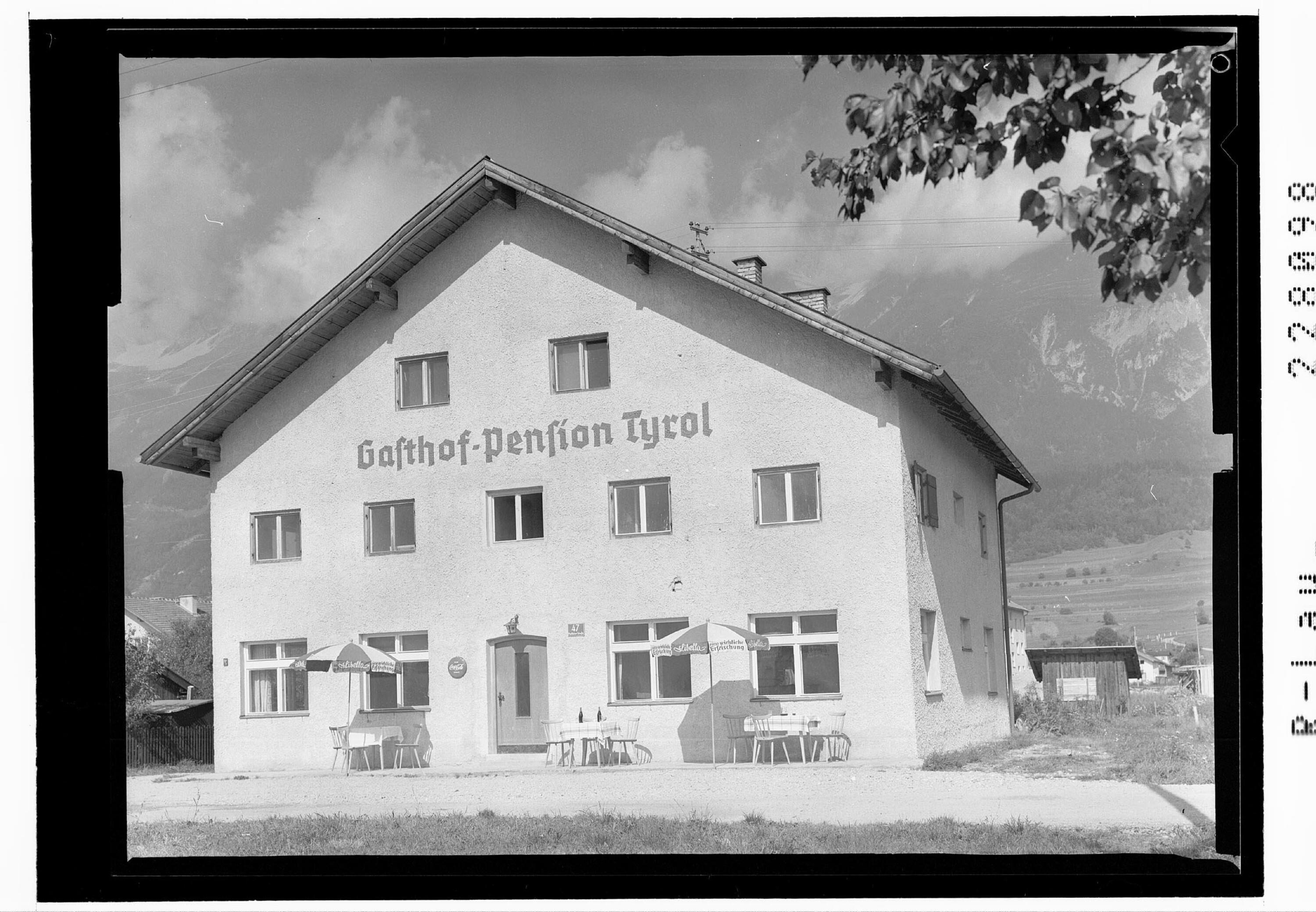 [Gasthof Pension Tyrol bei Innsbruck / Tirol]></div>


    <hr>
    <div class=