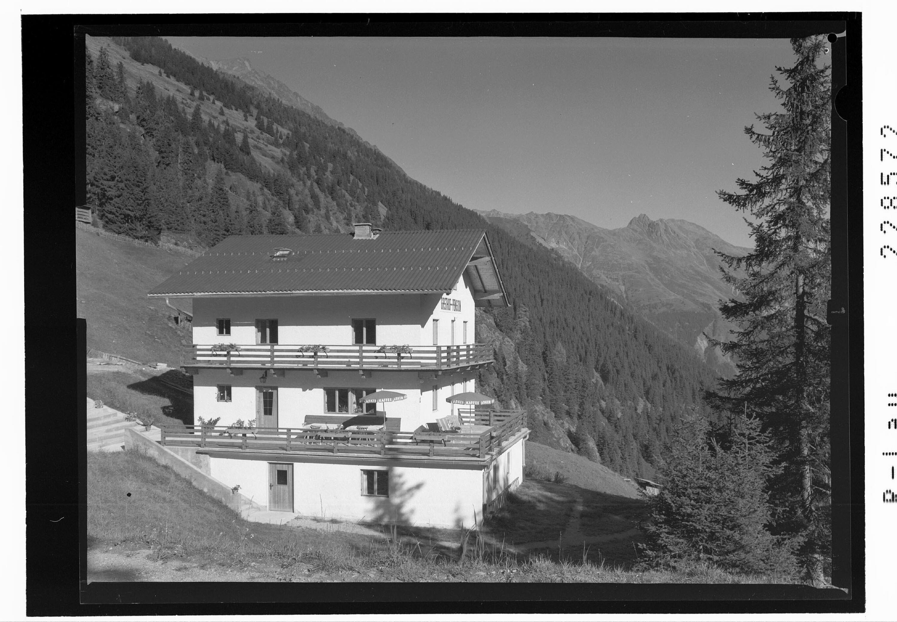 [Gasthof Waldfrieden bei Praxmar im Lüsenstal gegen Weißstein und Rosskogel / Tirol]></div>


    <hr>
    <div class=