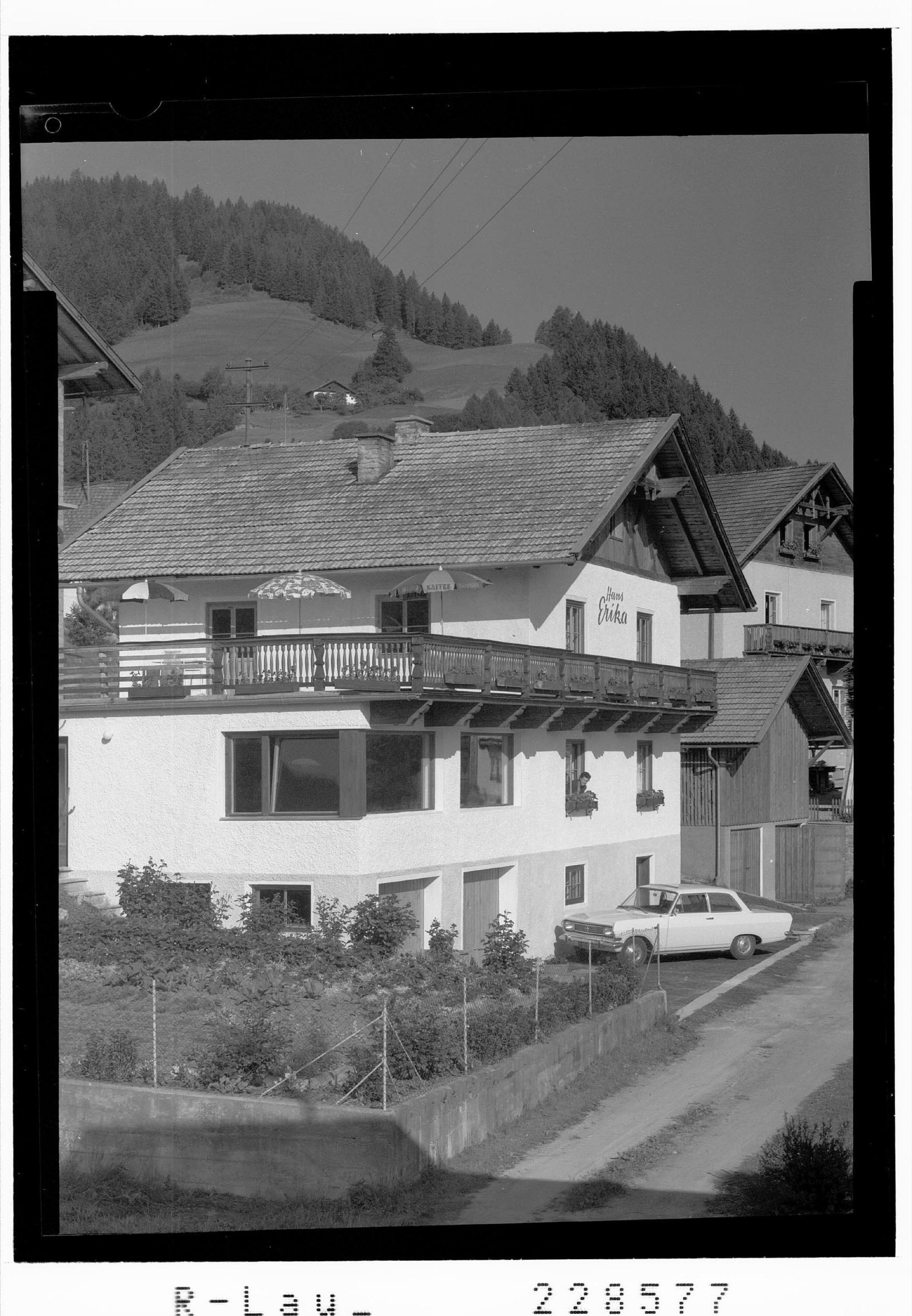 [Haus Erika in Ranggen / Tirol]></div>


    <hr>
    <div class=