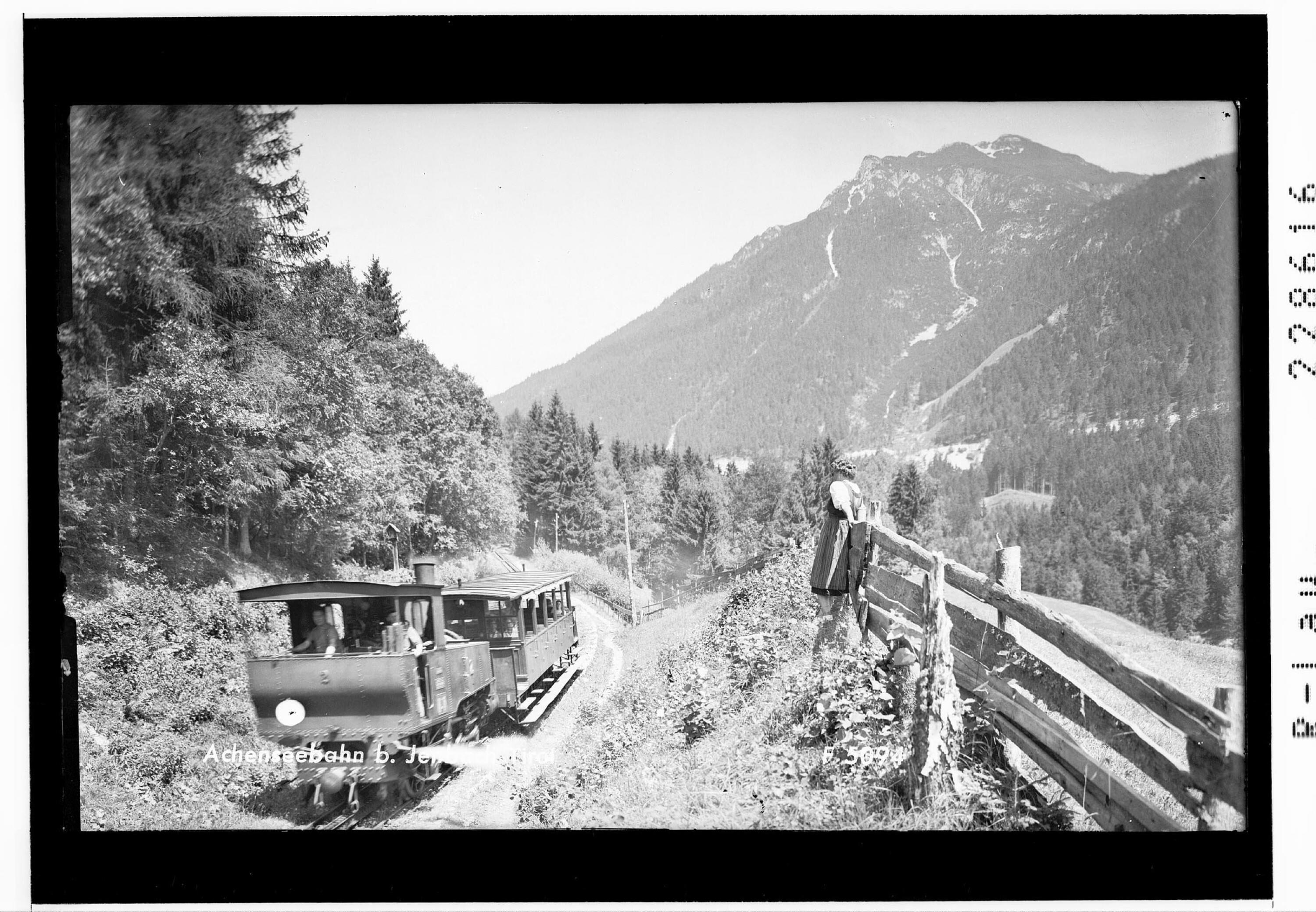 Achenseebahn bei Jenbach / Tirol></div>


    <hr>
    <div class=