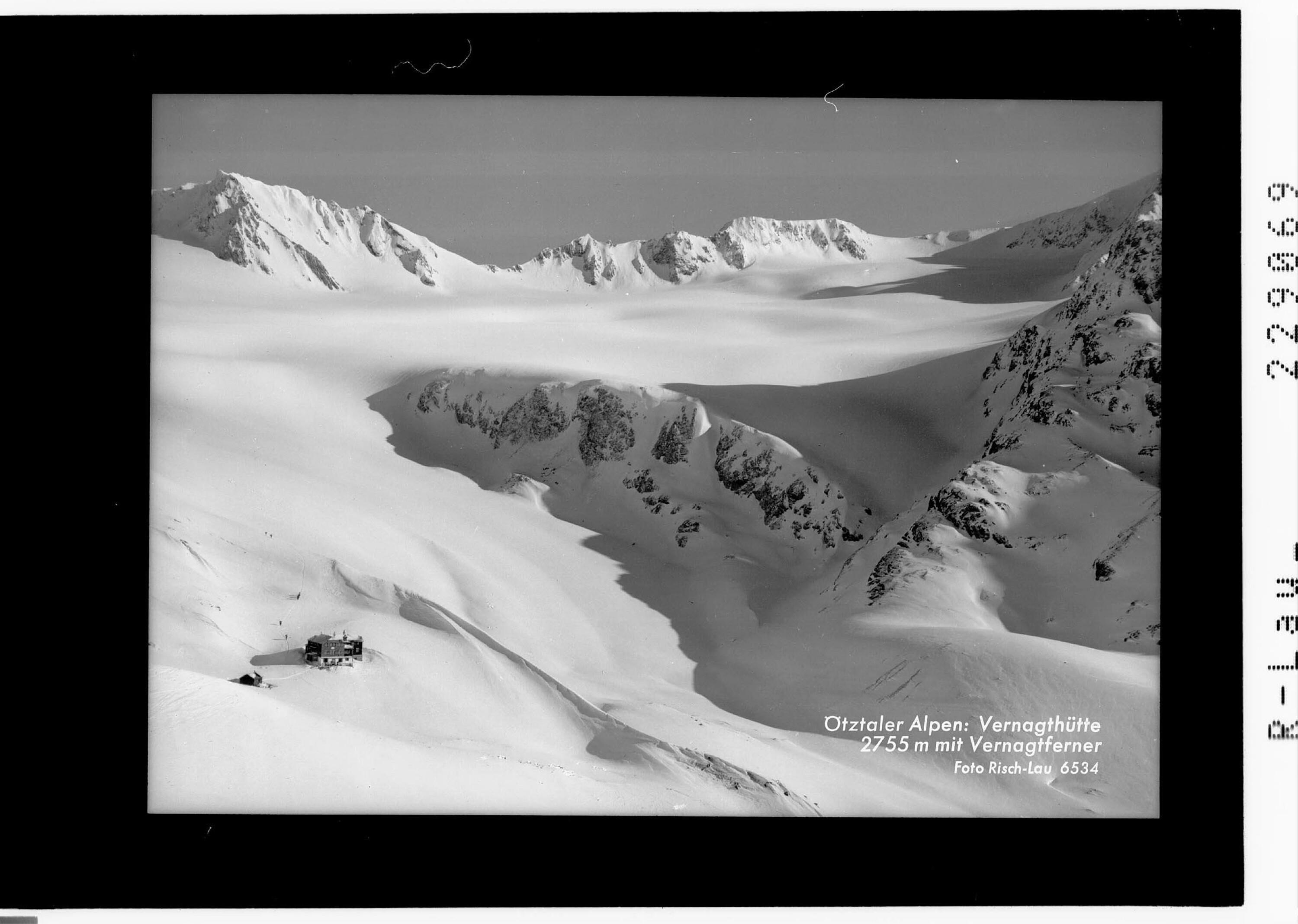 Ötztaler Alpen / Vernagthütte 2755 m mit Vernagtferner></div>


    <hr>
    <div class=