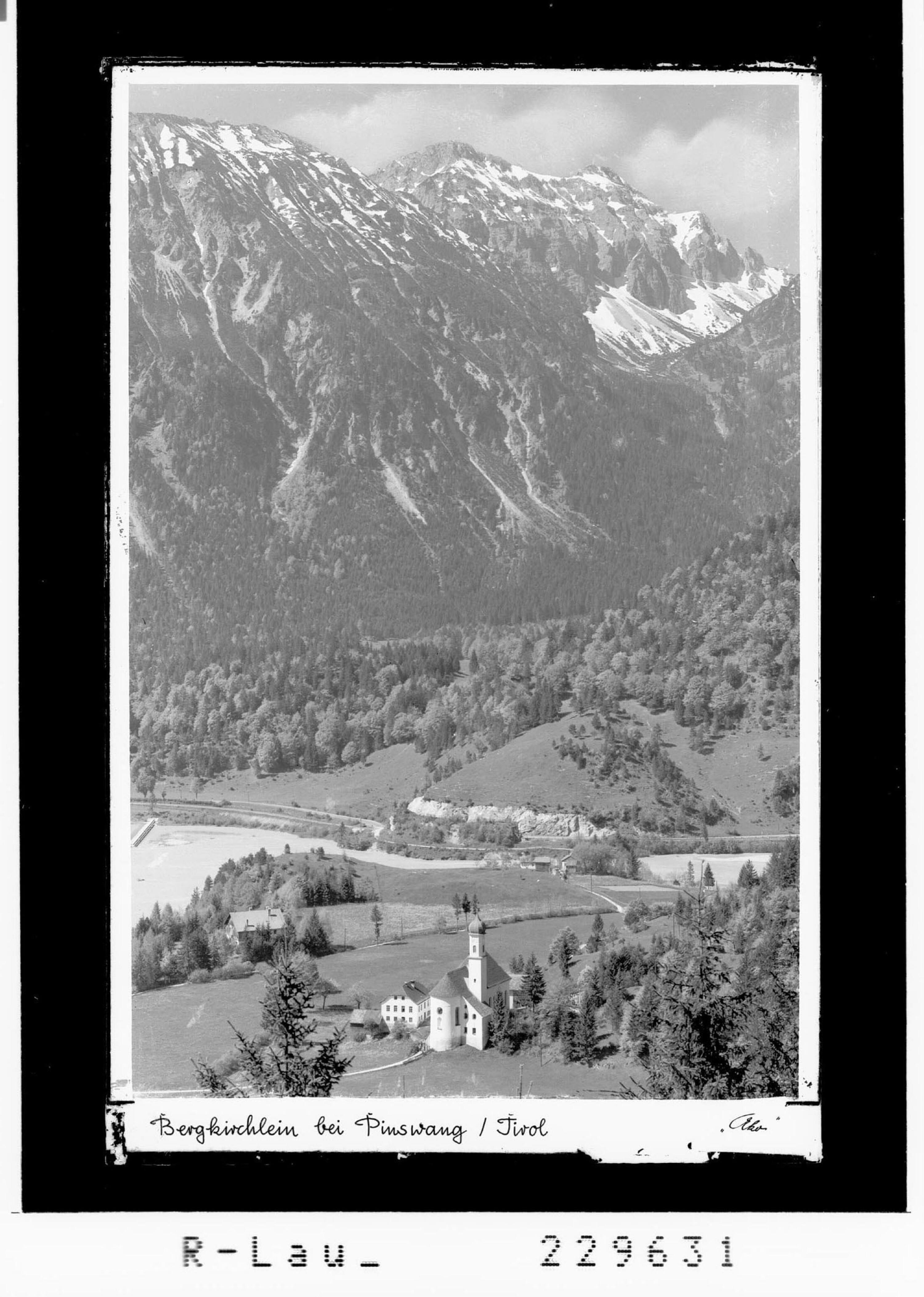 Bergkirchlein bei Pinswang / Tirol></div>


    <hr>
    <div class=