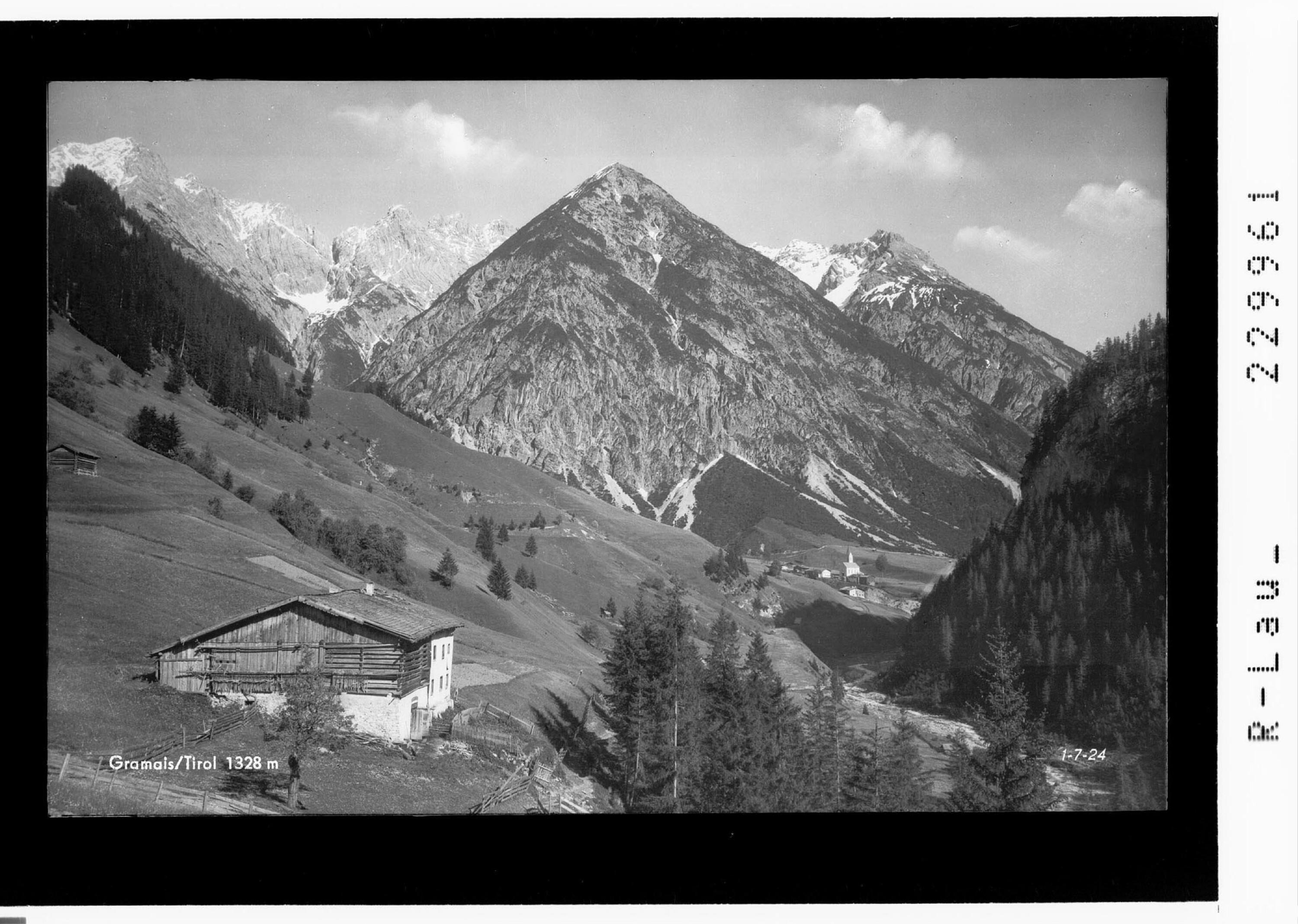 Gramais / Tirol 1328 m></div>


    <hr>
    <div class=