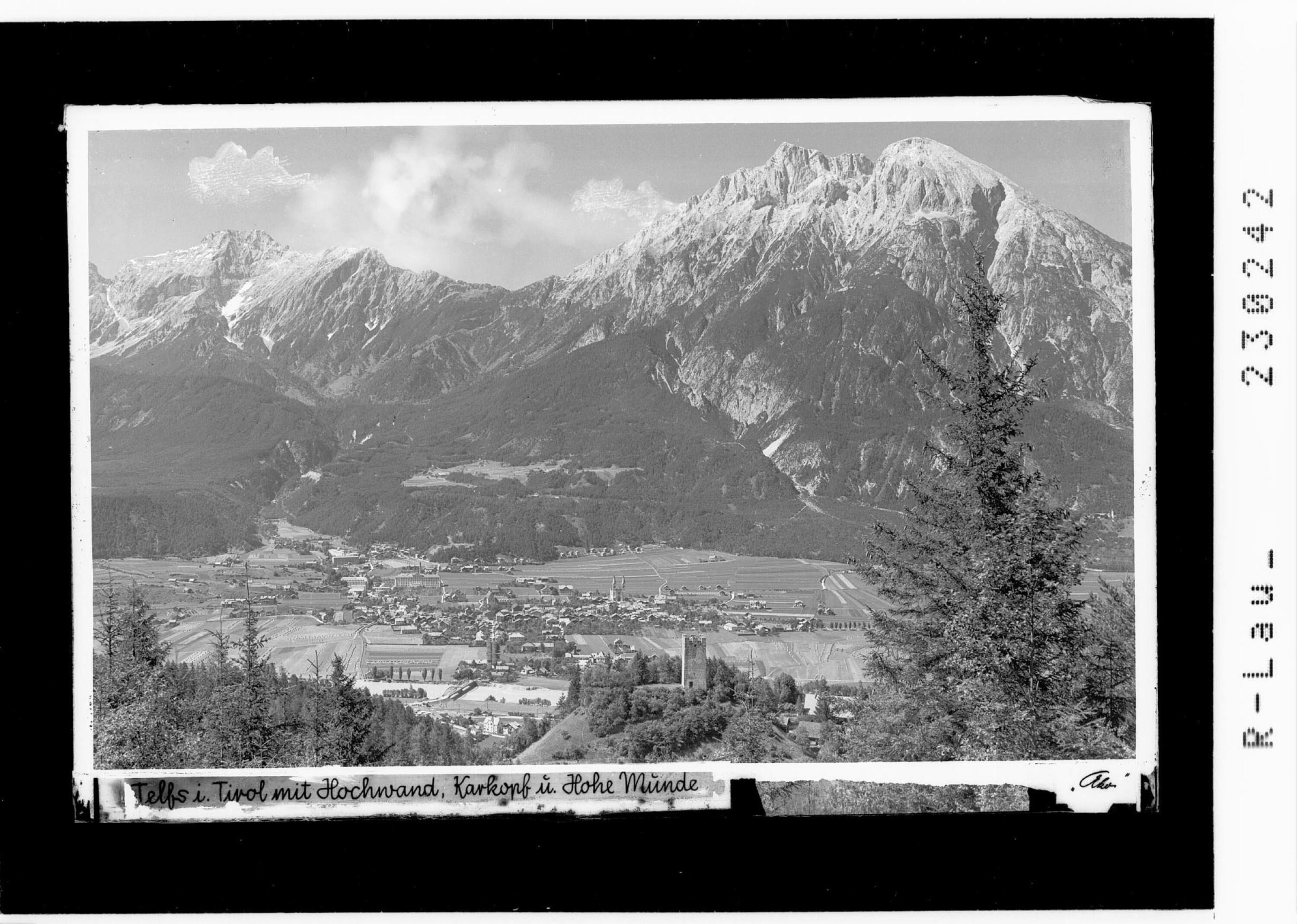 Telfs in Tirol mit Hochwand - Karkopf und Hohe Munde></div>


    <hr>
    <div class=