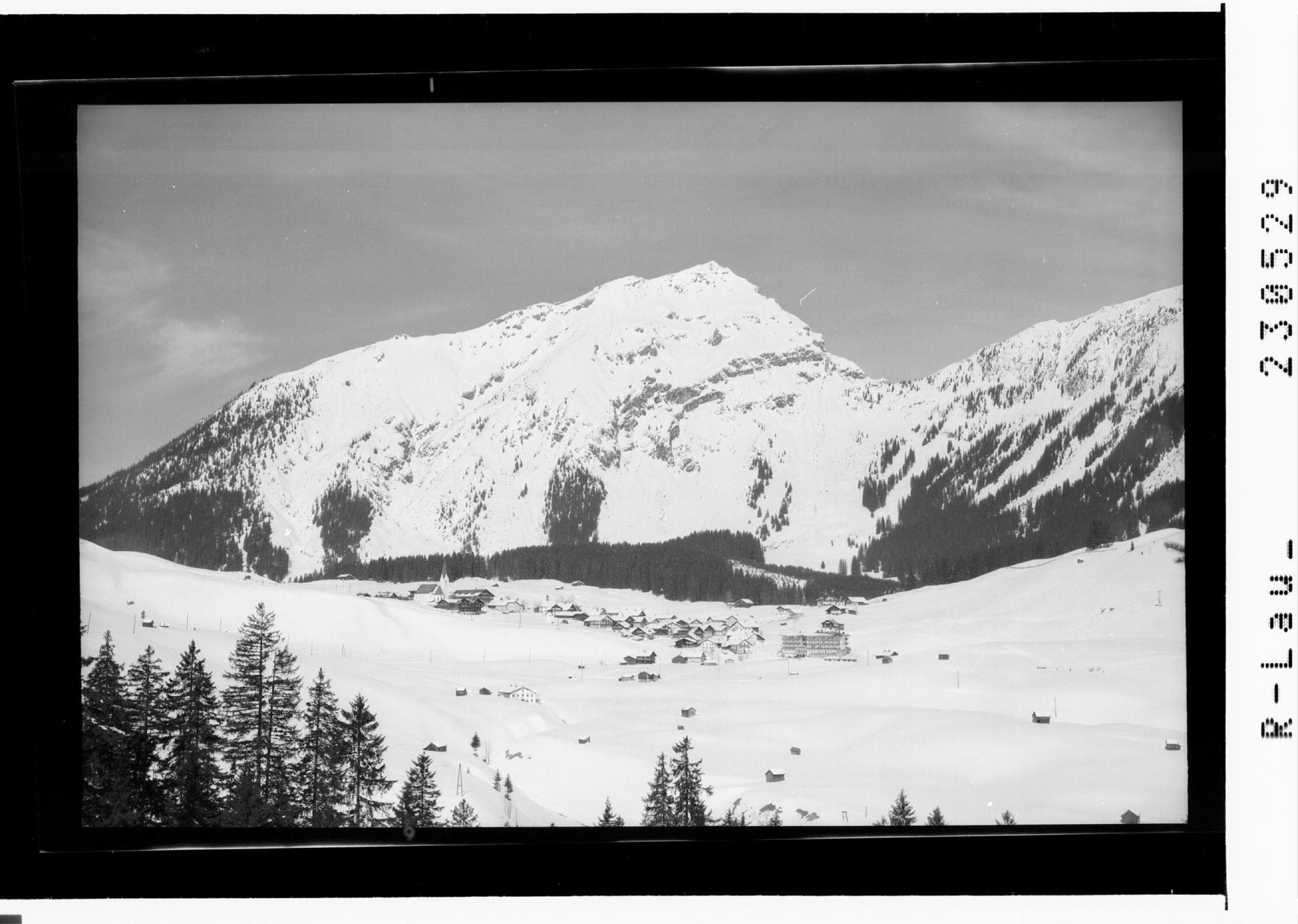 Wintersportplatz Berwang - Tirol 1340 m / Thaneller></div>


    <hr>
    <div class=
