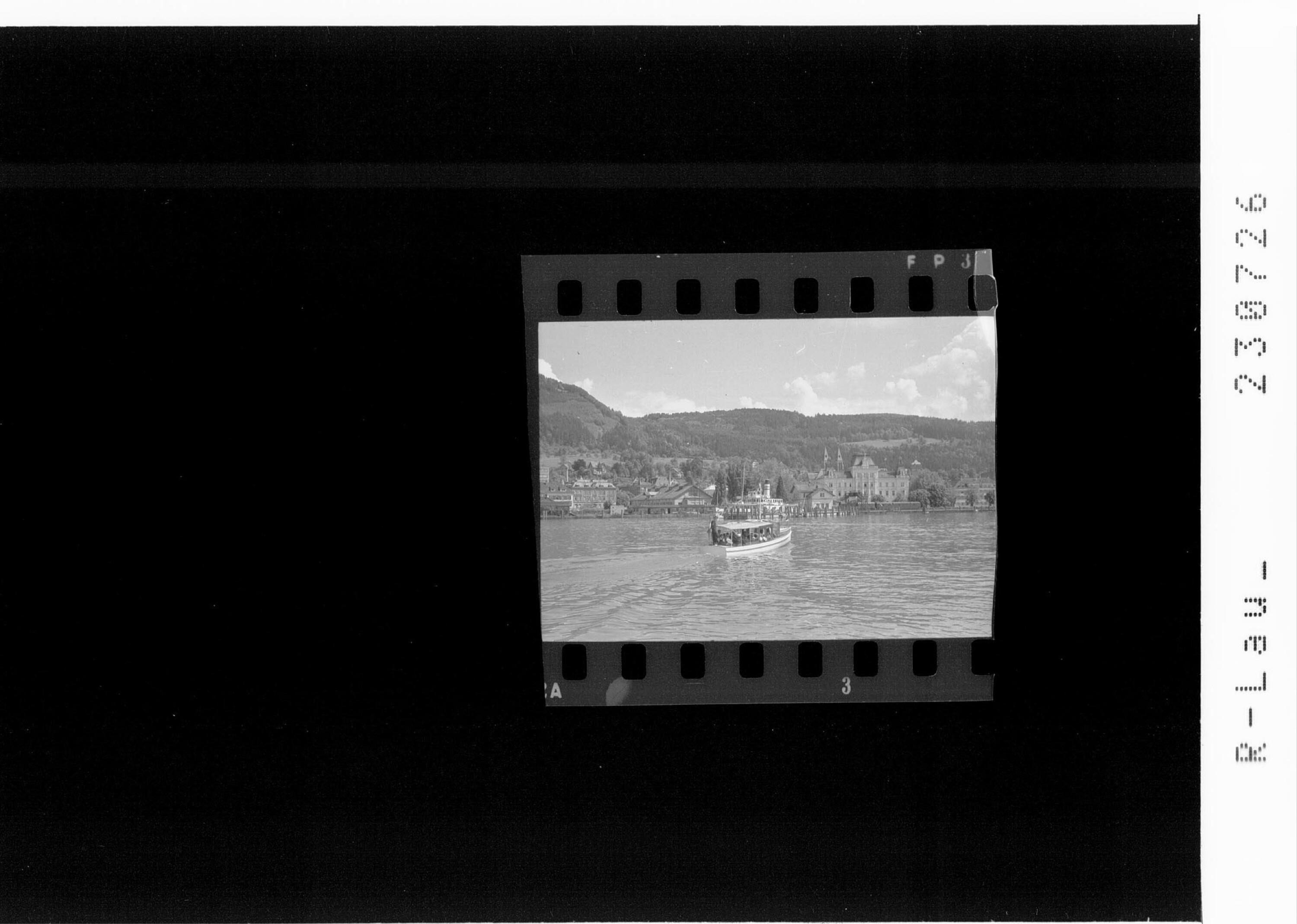[Motorboot Brigantia auf dem Bodensee bei Bregenz]></div>


    <hr>
    <div class=