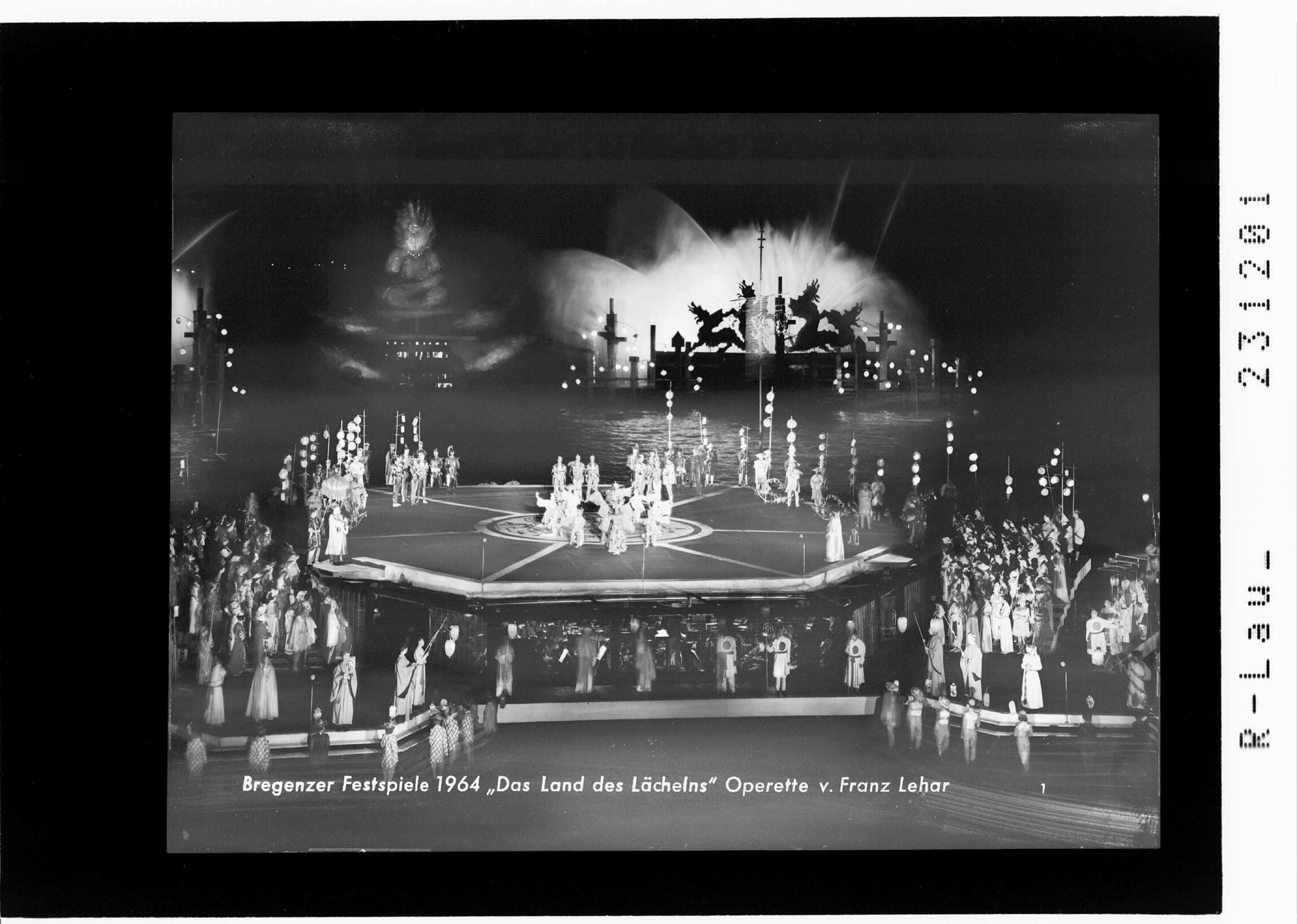 Bregenzer Festspiele 1964 / Das Land des Lächelns - Operette von Franz Lehar></div>


    <hr>
    <div class=