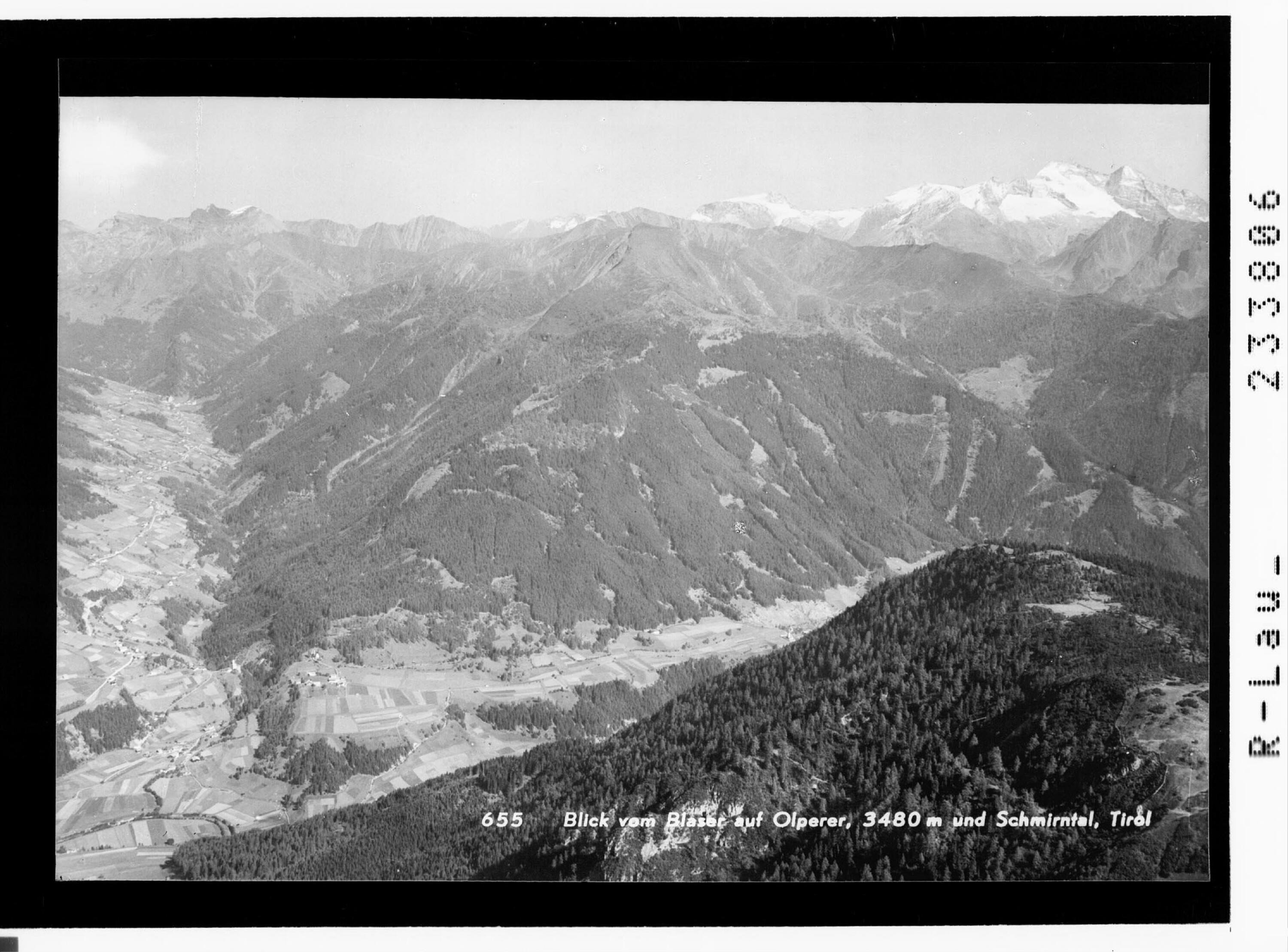 Blick vom Blaser auf Olperer, 3480 m und Schmirntal, Tirol></div>


    <hr>
    <div class=