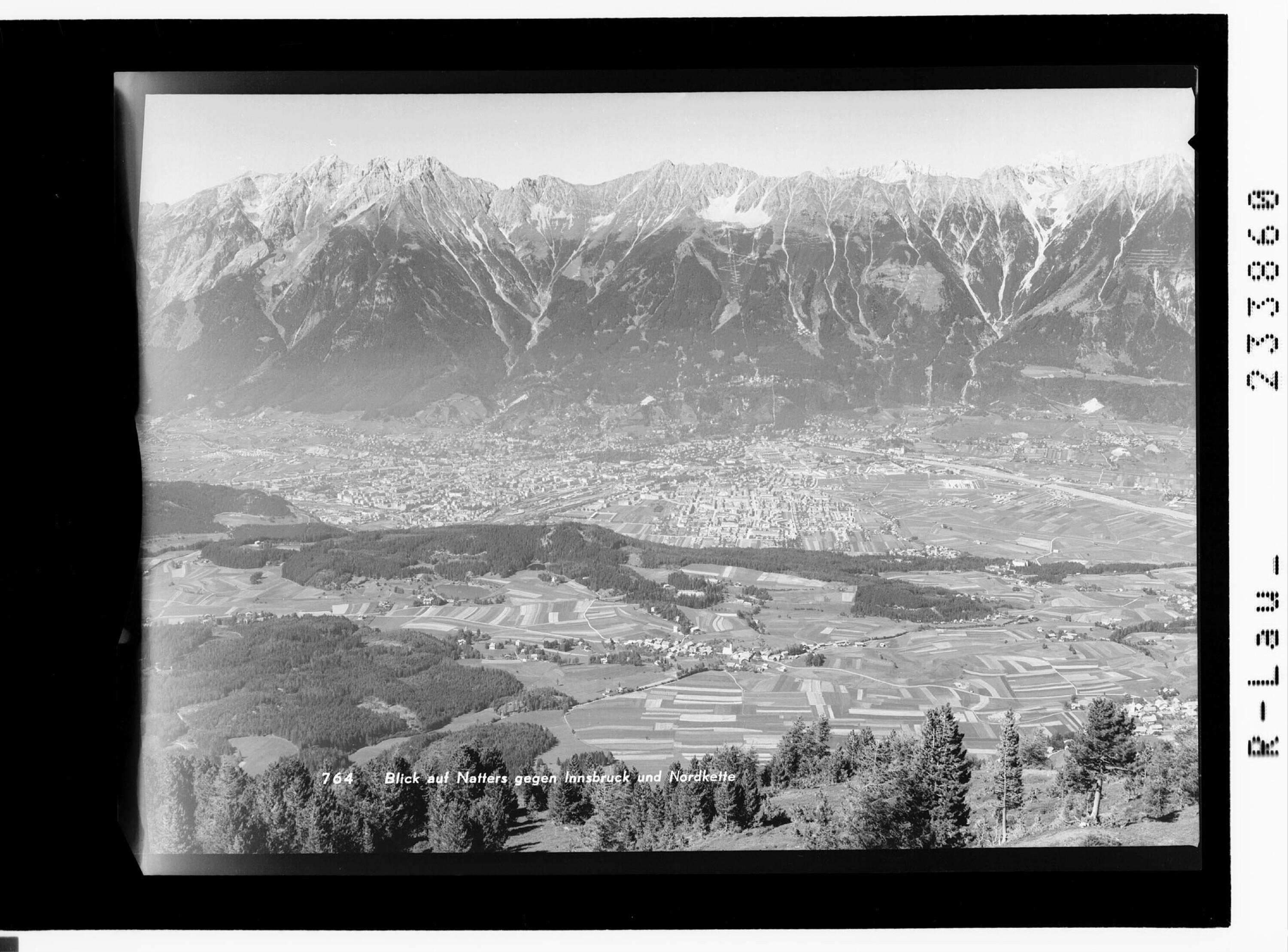 Blick auf Natters gegen Innsbruck und Nordkette></div>


    <hr>
    <div class=