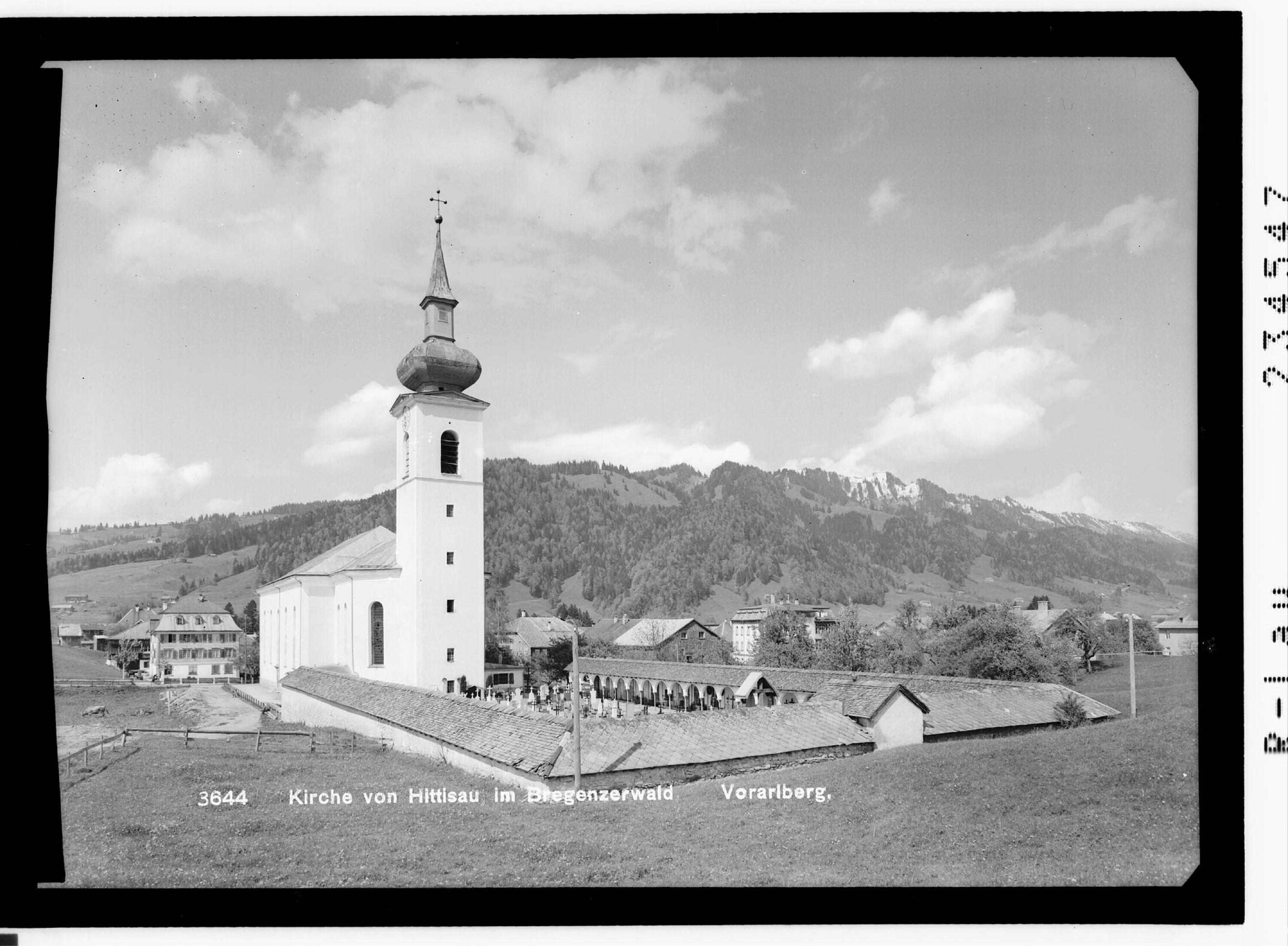 Kirche von Hittisau im Bregenzerwald / Vorarlberg></div>


    <hr>
    <div class=