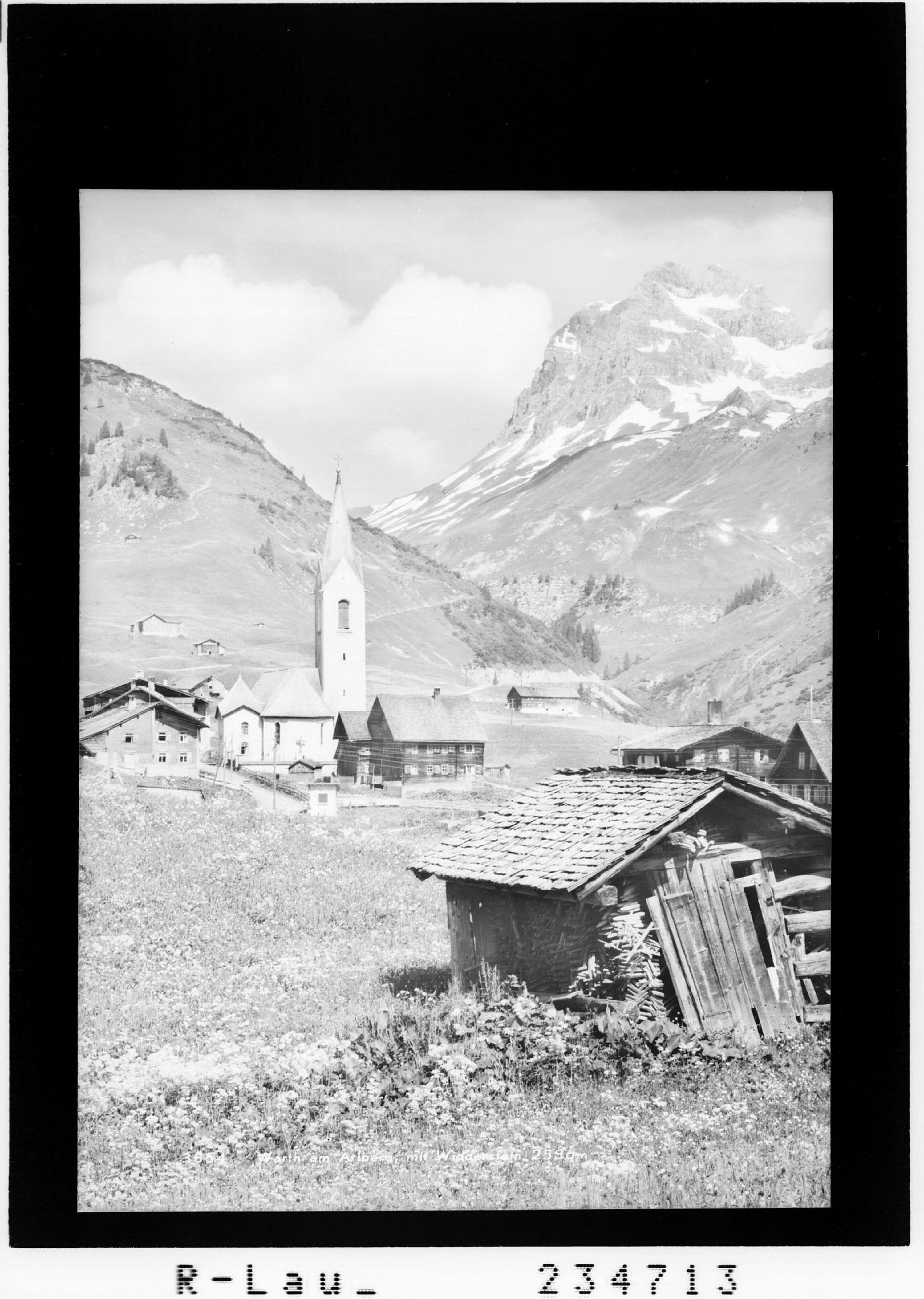 Warth am Arlberg mit Widderstein 2536 m></div>


    <hr>
    <div class=