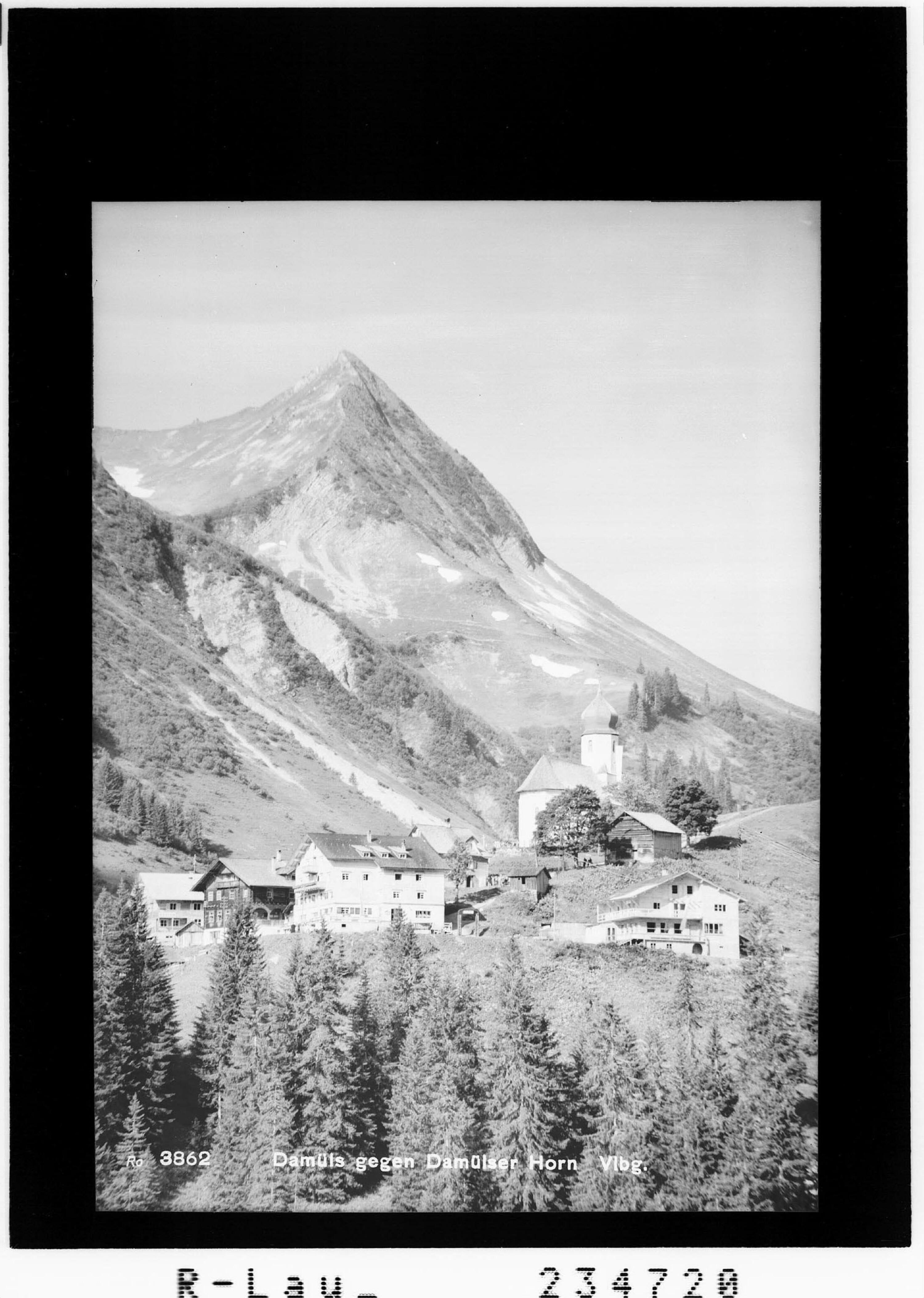 Damüls gegen Damülser Horn / Vorarlberg></div>


    <hr>
    <div class=