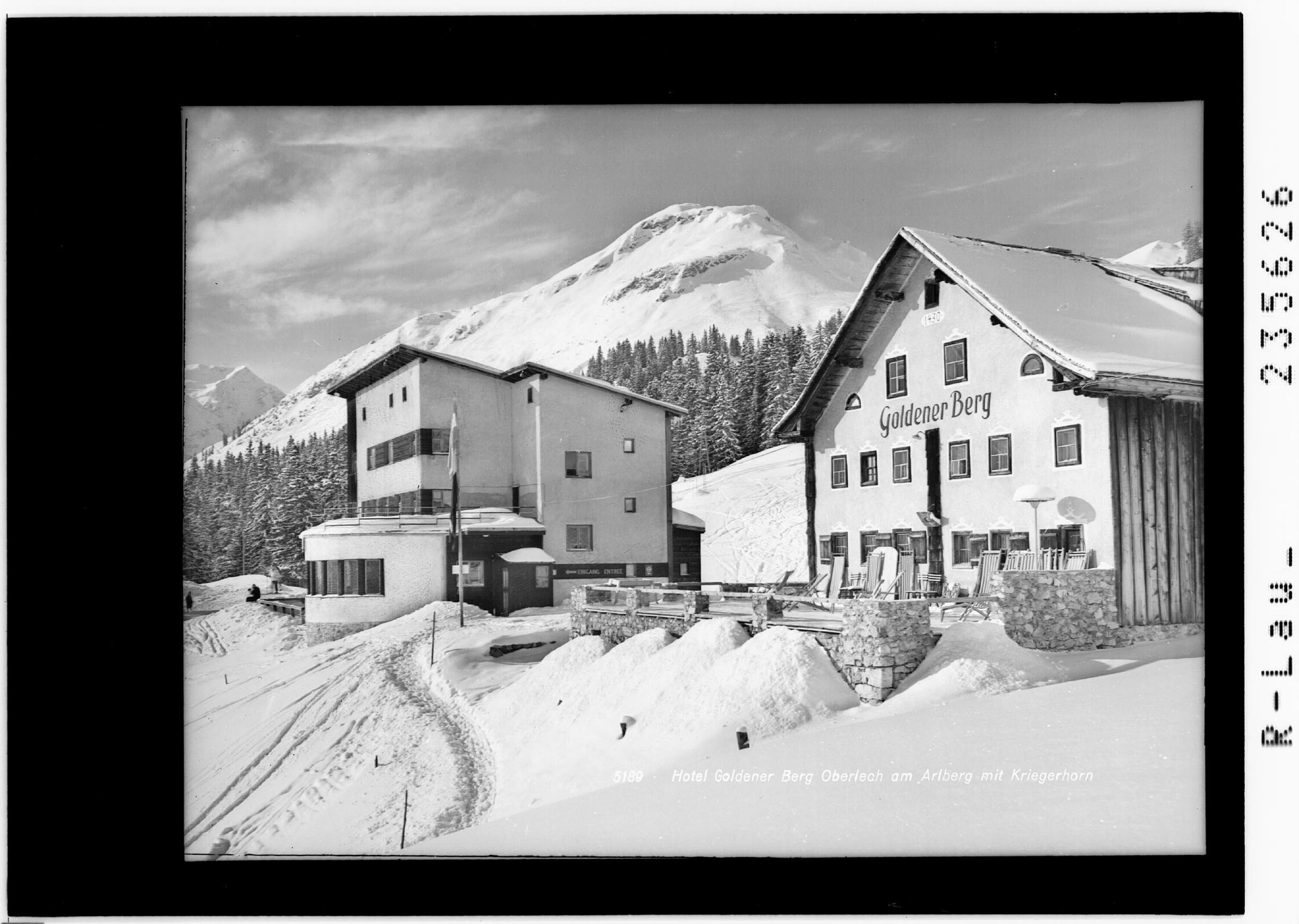 Hotel Goldener Berg / Oberlech am Arlberg mit Kriegerhorn></div>


    <hr>
    <div class=