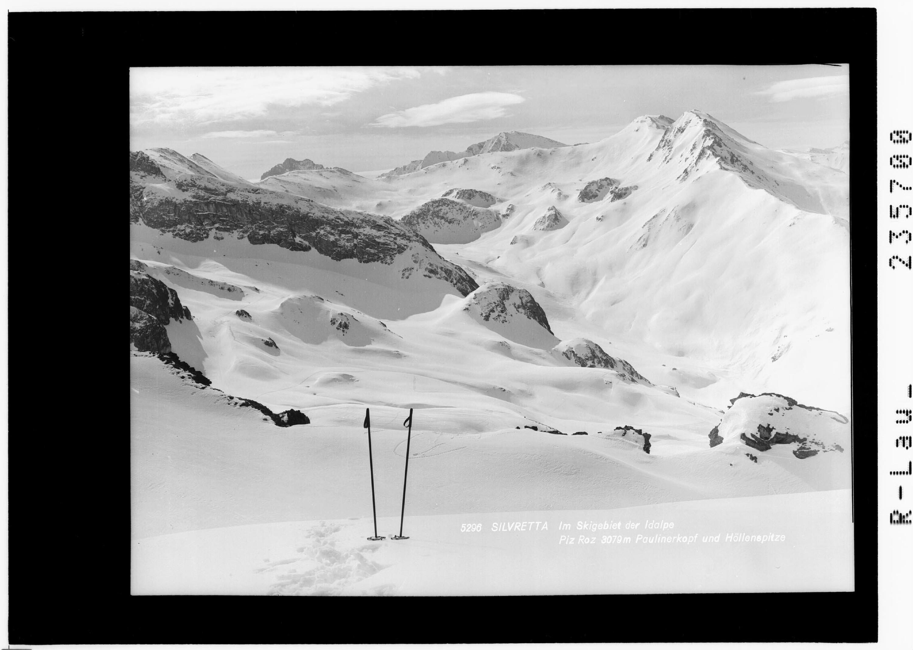 Silvretta / im Skigebiet der Idalpe / Piz Roz 3097 m - Paulinerkopf und Höllenspitze></div>


    <hr>
    <div class=
