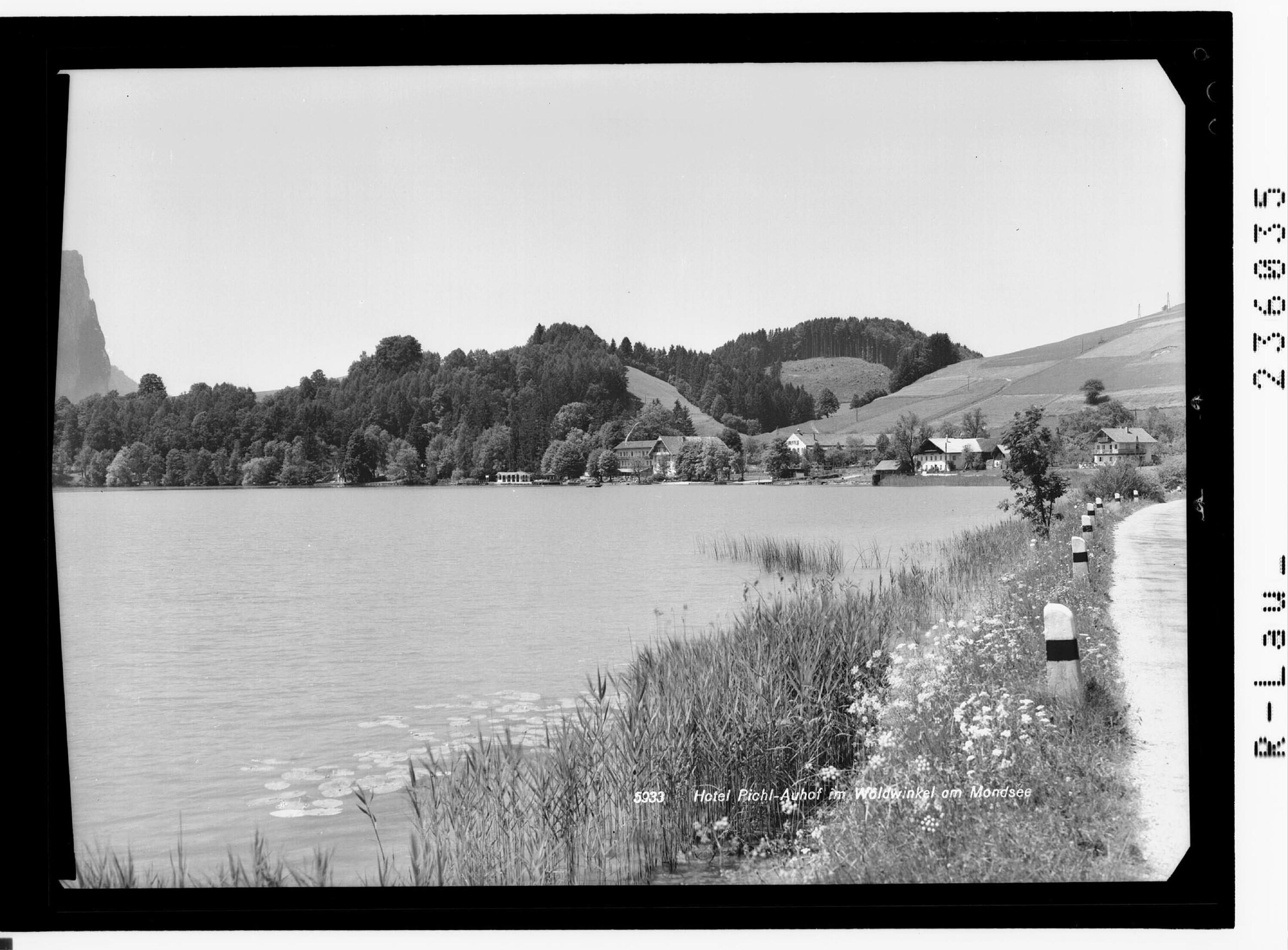 Hotel Pichl-Auhof im Waldwinkel am Mondsee></div>


    <hr>
    <div class=