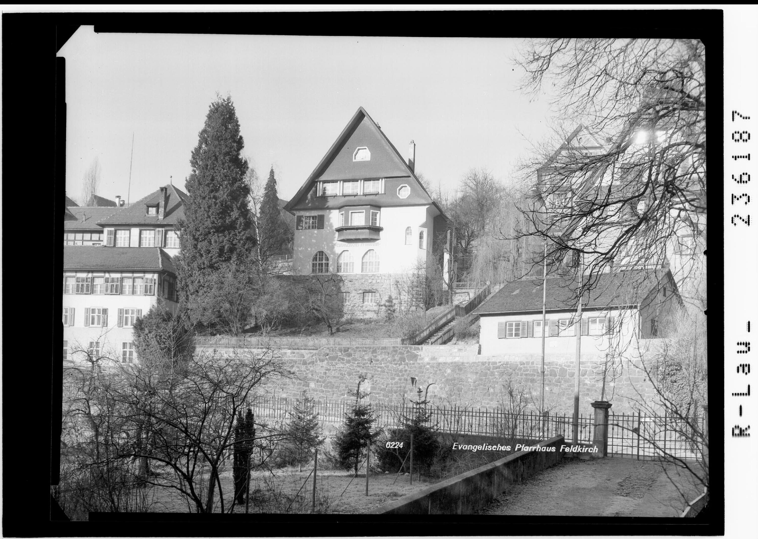 Evangelisches Pfarrhaus in Feldkirch></div>


    <hr>
    <div class=