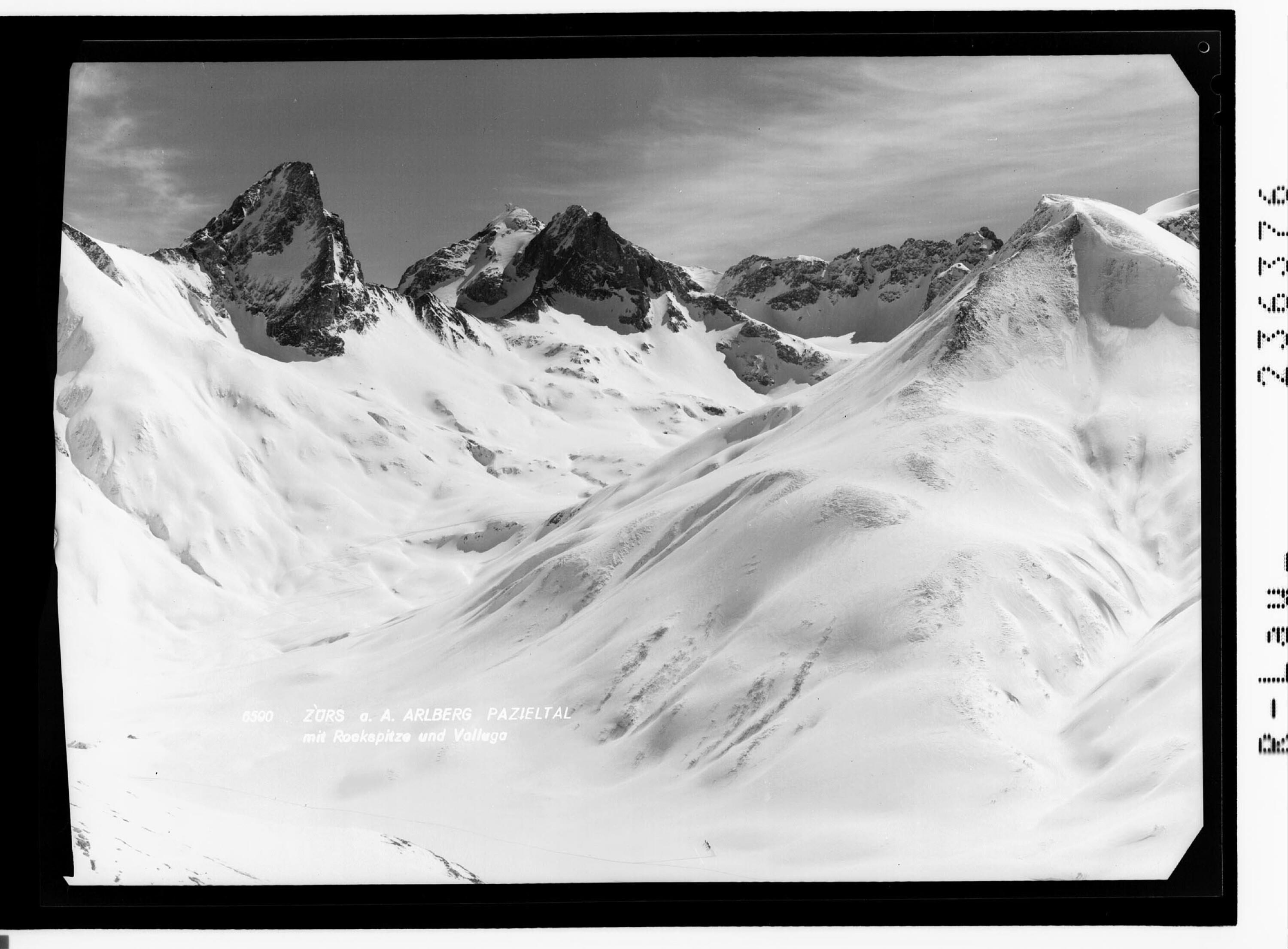 Zürs am Arlberg / Pazieltal mit Rockspitze und Valluga></div>


    <hr>
    <div class=