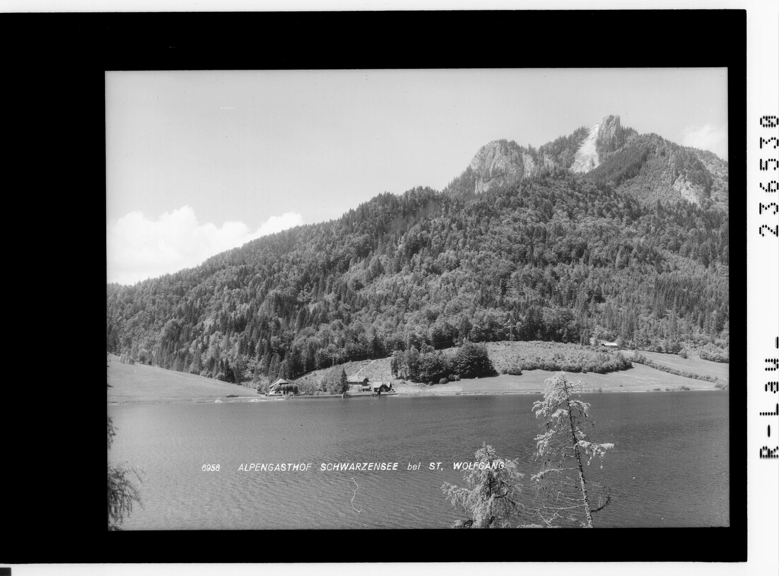 Alpengasthof Schwarzensee bei St. Wolfgang></div>


    <hr>
    <div class=