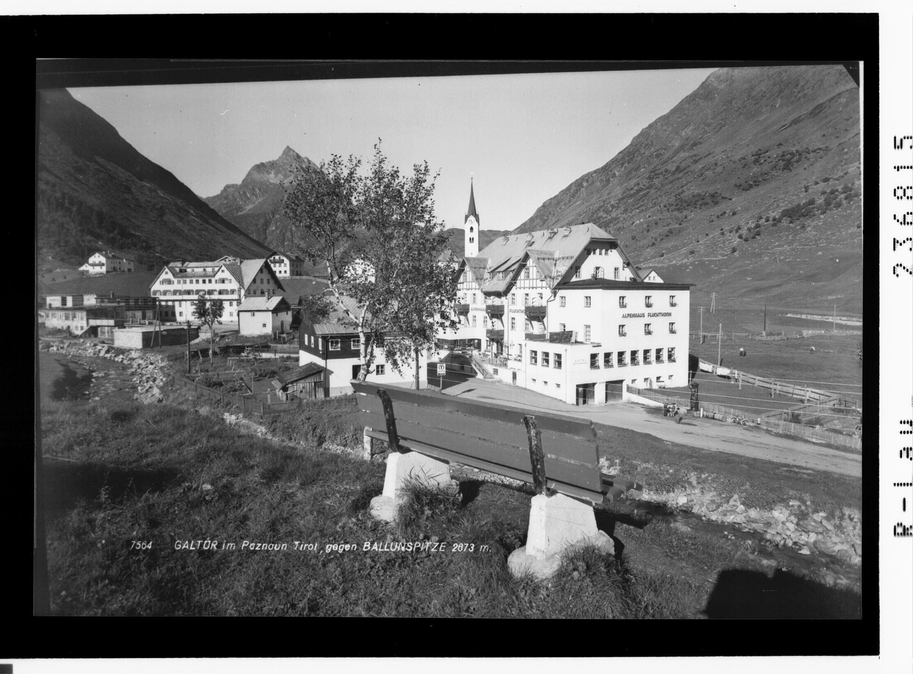 Galtür im Paznaun / Tirol / gegen Ballunspitze 2673 m></div>


    <hr>
    <div class=