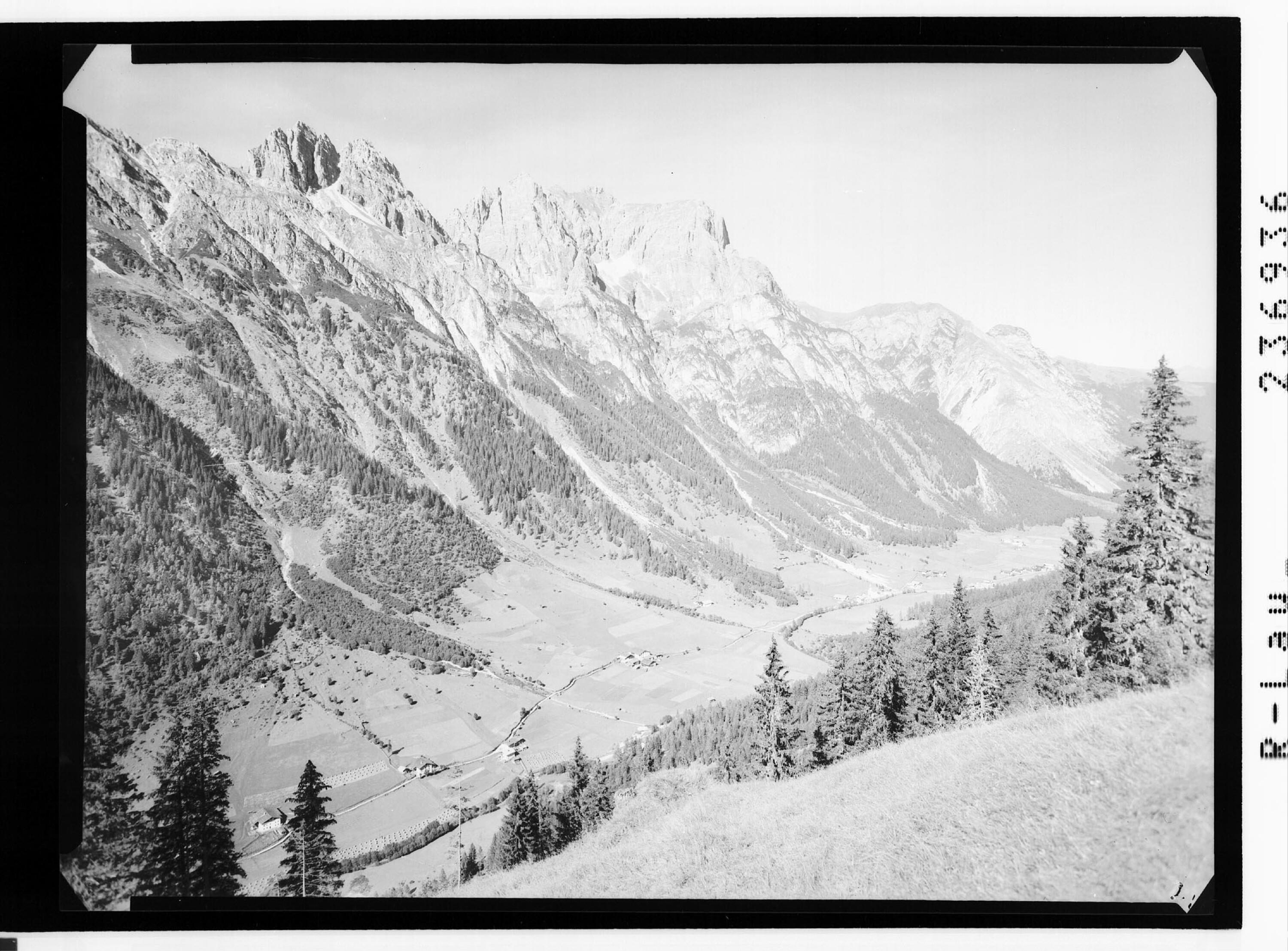 Gschnitz im Gschnitztal / Tirol></div>


    <hr>
    <div class=