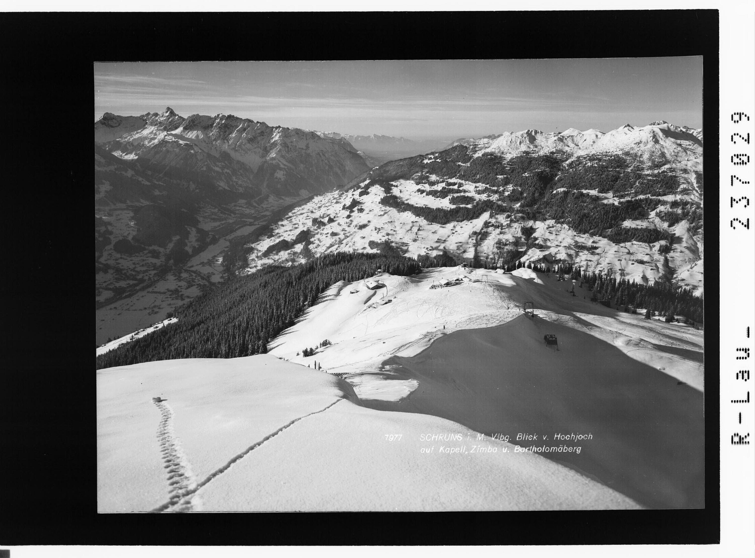 Schruns im Montafon / Vorarlberg / Blick vom Hochjoch auf Kapell - Zimba und Bartholomäberg></div>


    <hr>
    <div class=