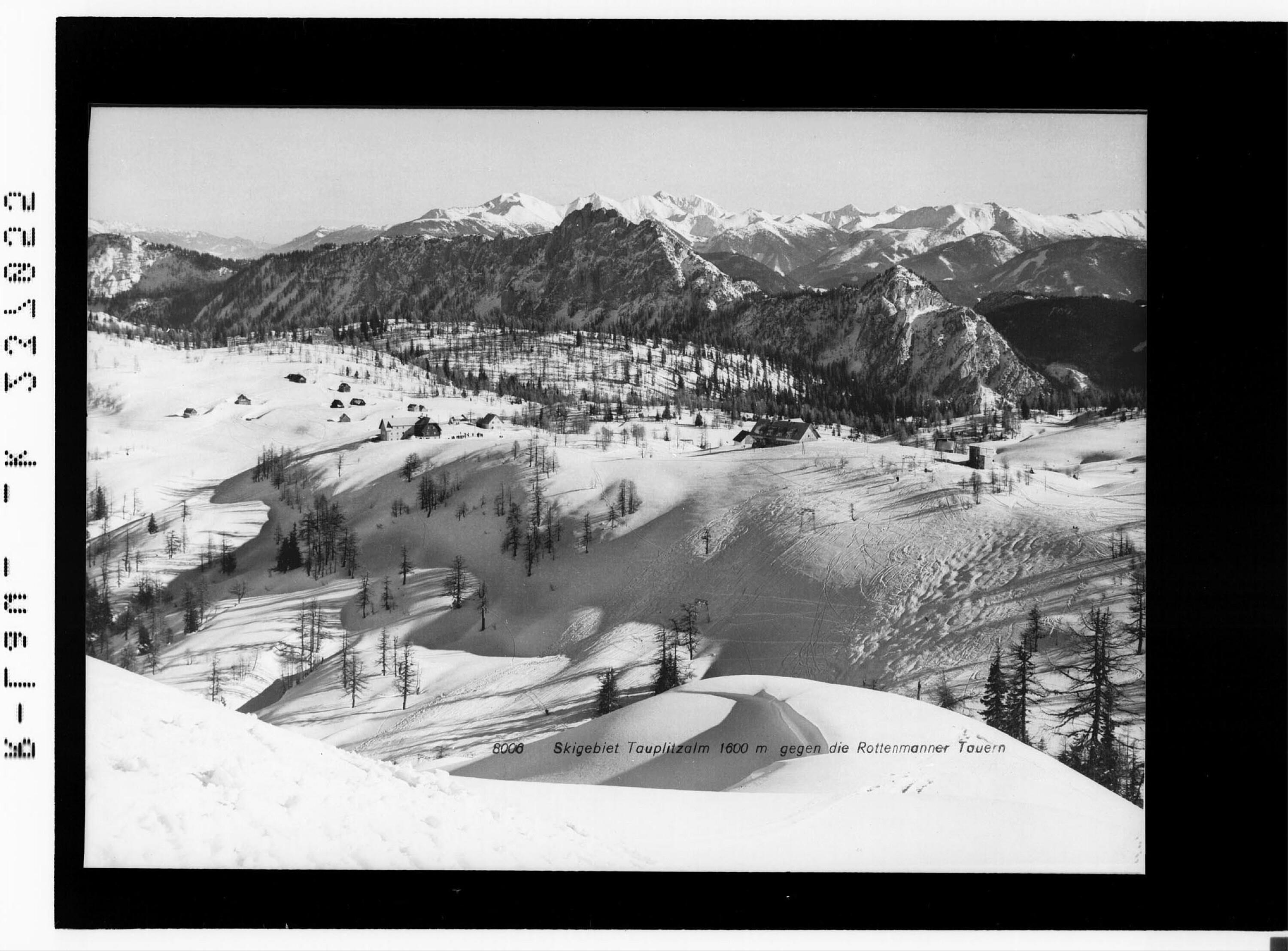 Skigebiet Tauplitzalm 1600 m gegen die Rottenmanner Tauern></div>


    <hr>
    <div class=