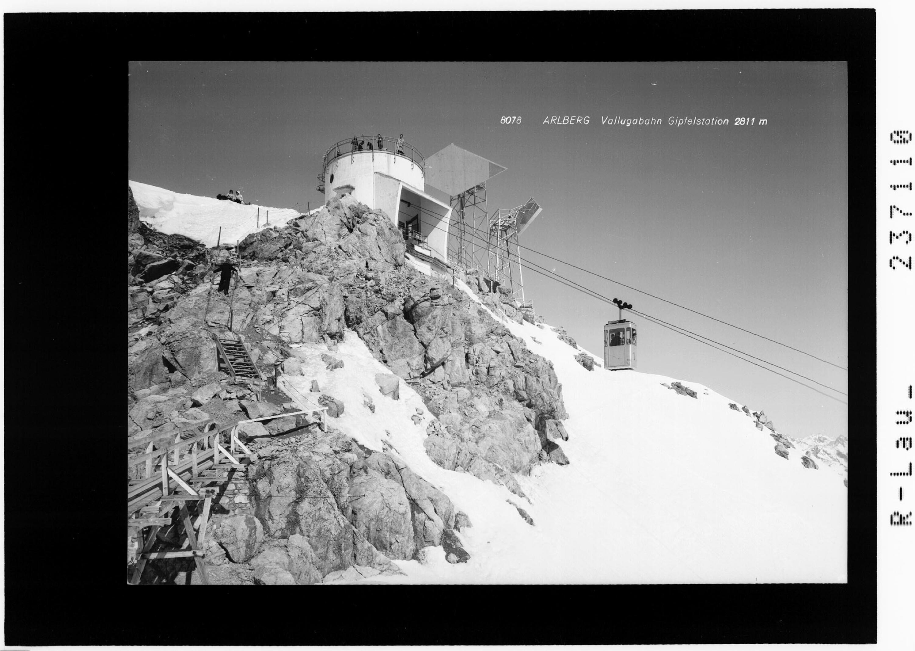 Arlberg - Vallugabahn - Gipfelstation 2811 m></div>


    <hr>
    <div class=