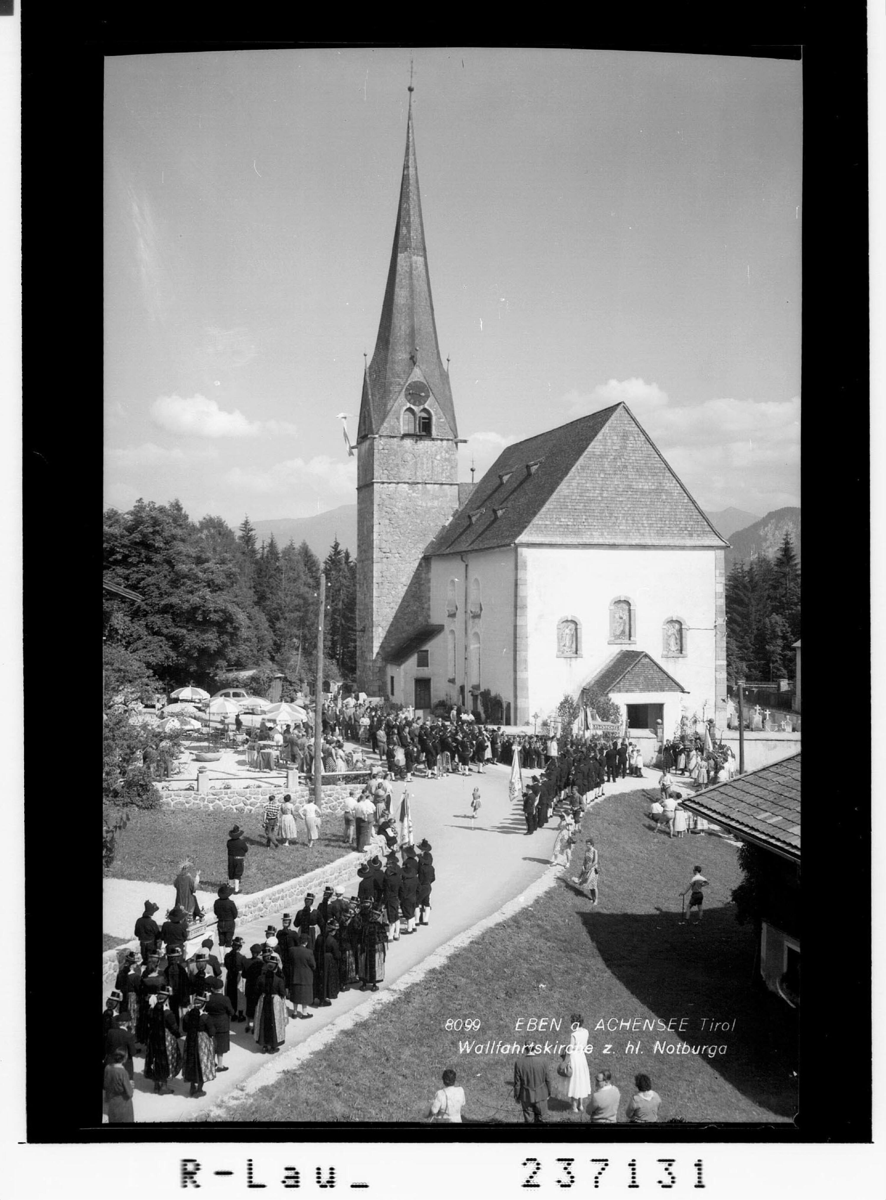 Eben am Achensee / Tirol / Wallfahrtskirche zur heiligen Notburga></div>


    <hr>
    <div class=