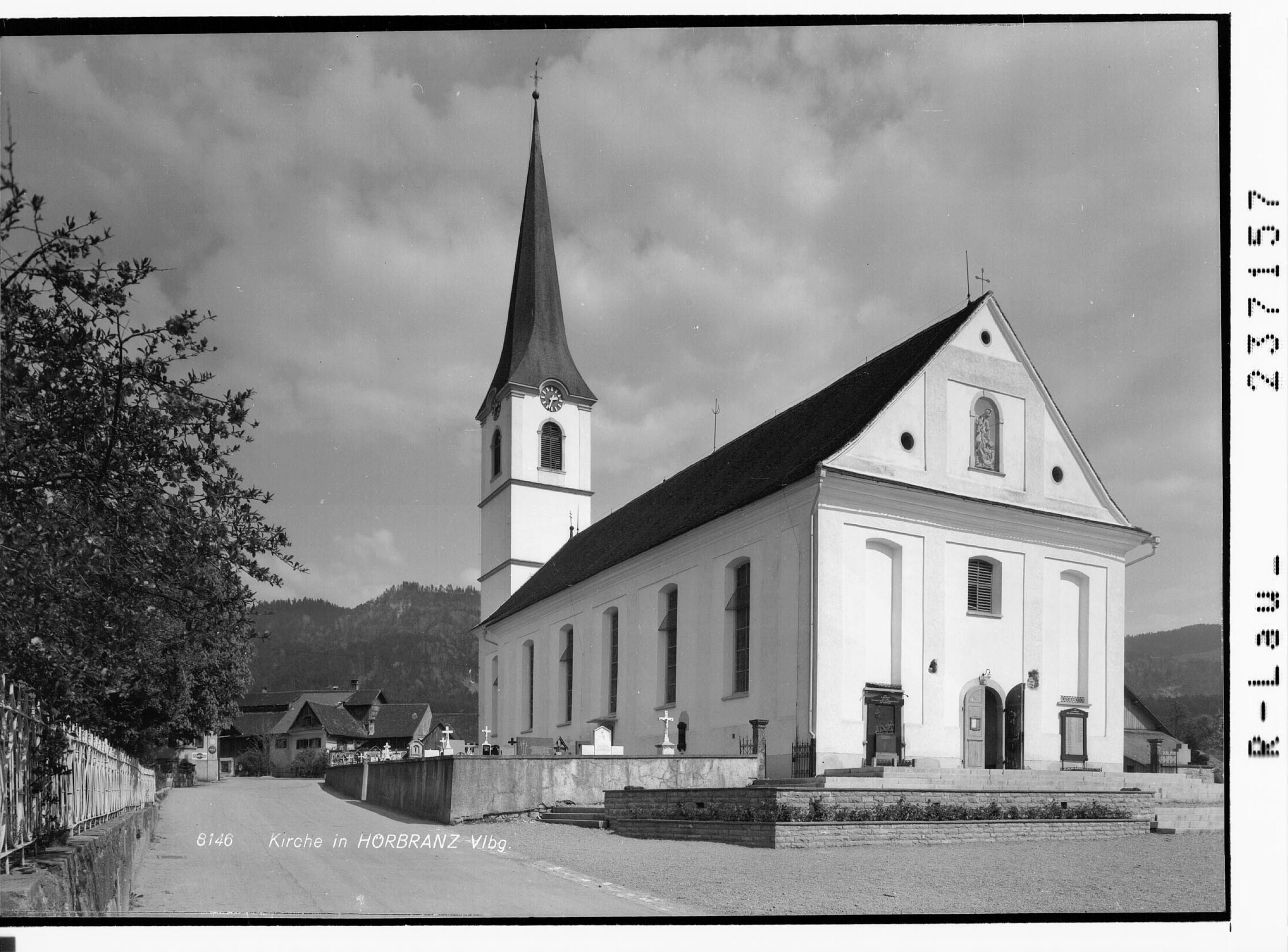Kirche in Hörbranz / Vorarlberg></div>


    <hr>
    <div class=