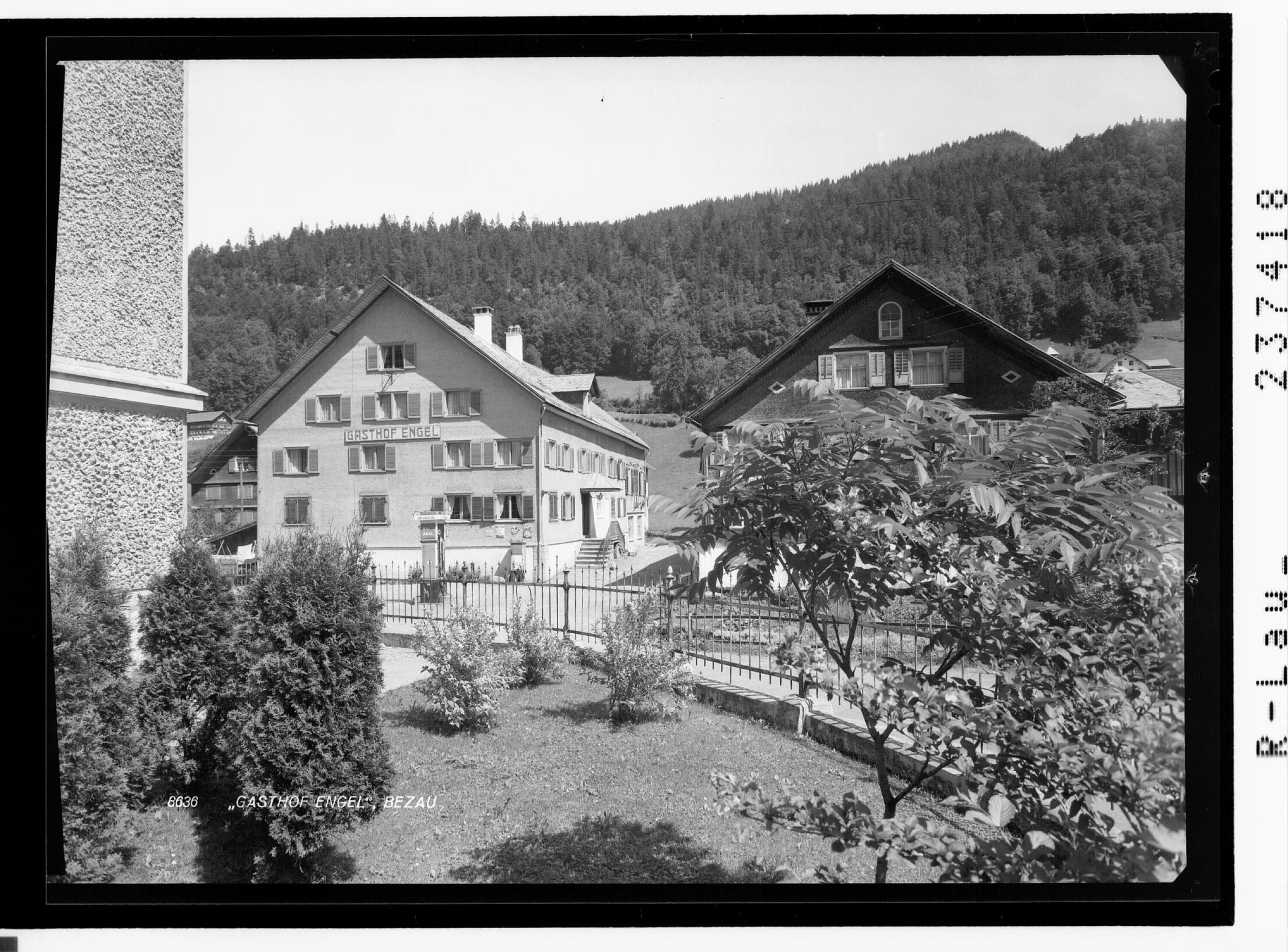 Gasthof Engel / Bezau></div>


    <hr>
    <div class=