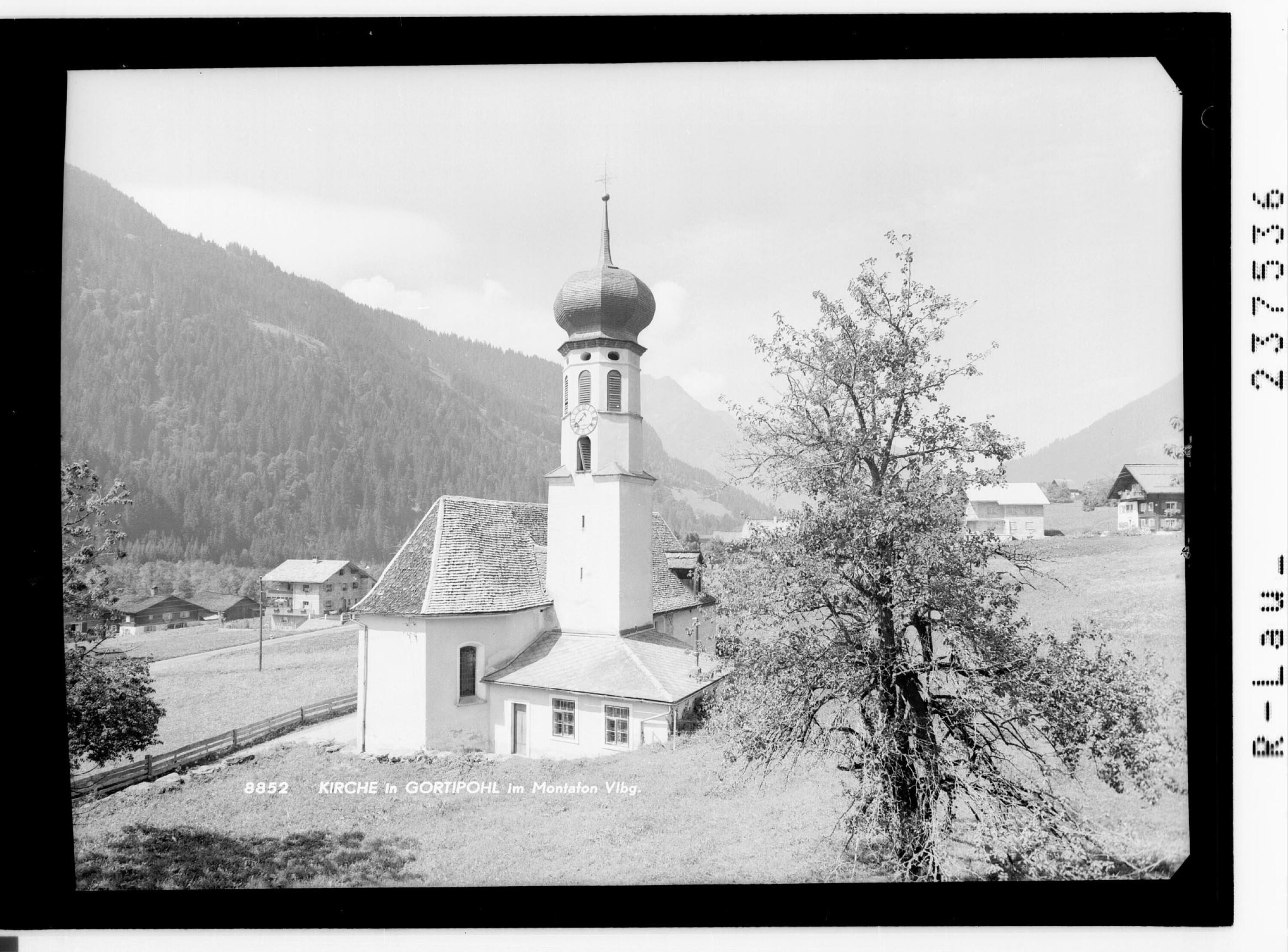 Kirche in Gortipohl im Montafon / Vorarlberg></div>


    <hr>
    <div class=