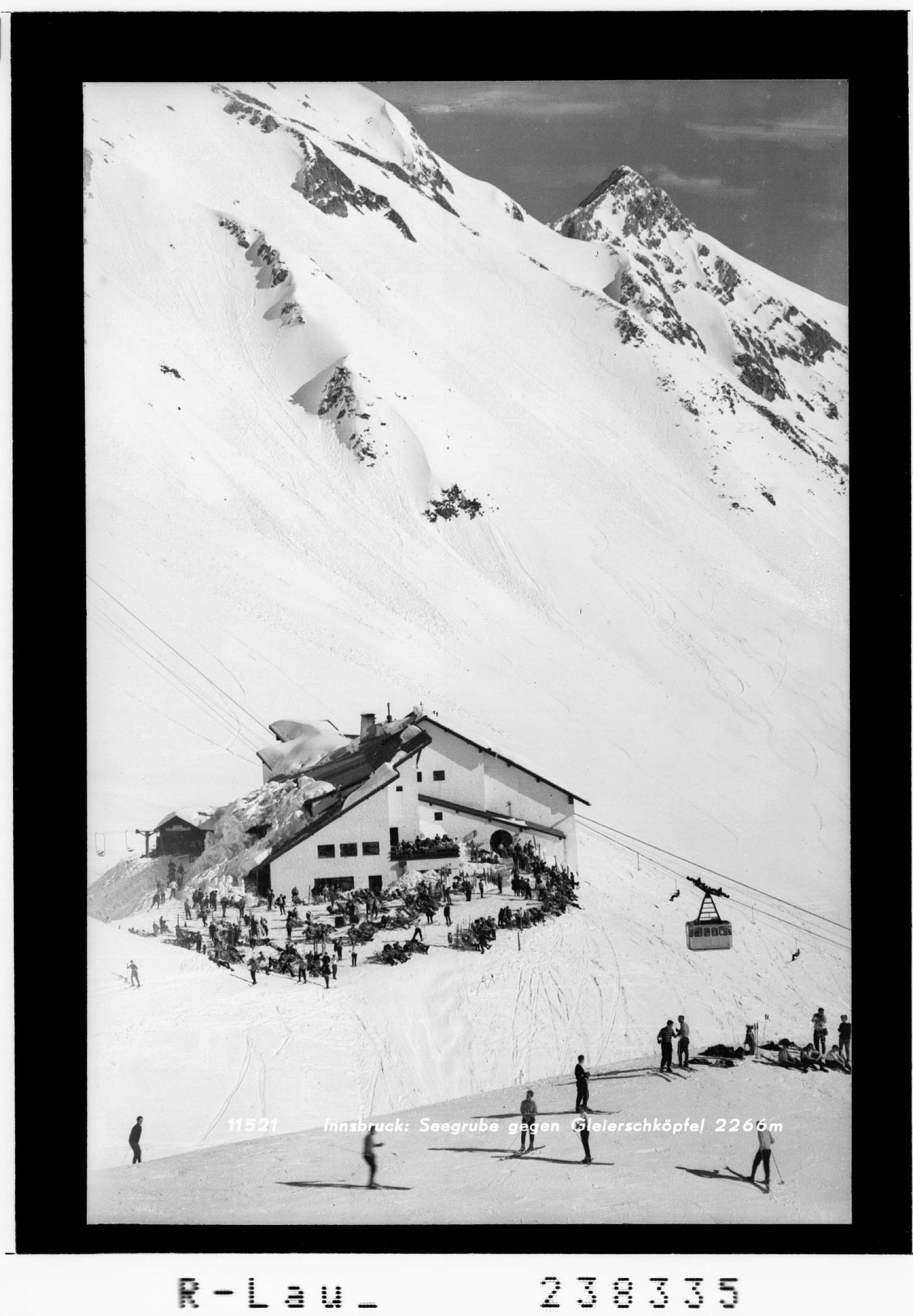 Innsbruck / Seegrube gegen Gleirschköpfel 2266 m></div>


    <hr>
    <div class=