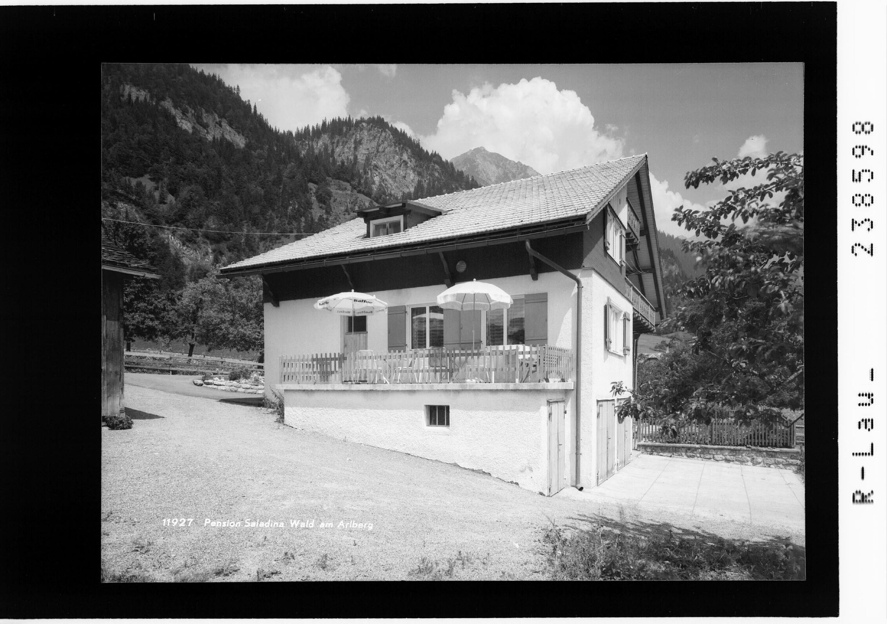 Pension Saladina / Wald am Arlberg></div>


    <hr>
    <div class=