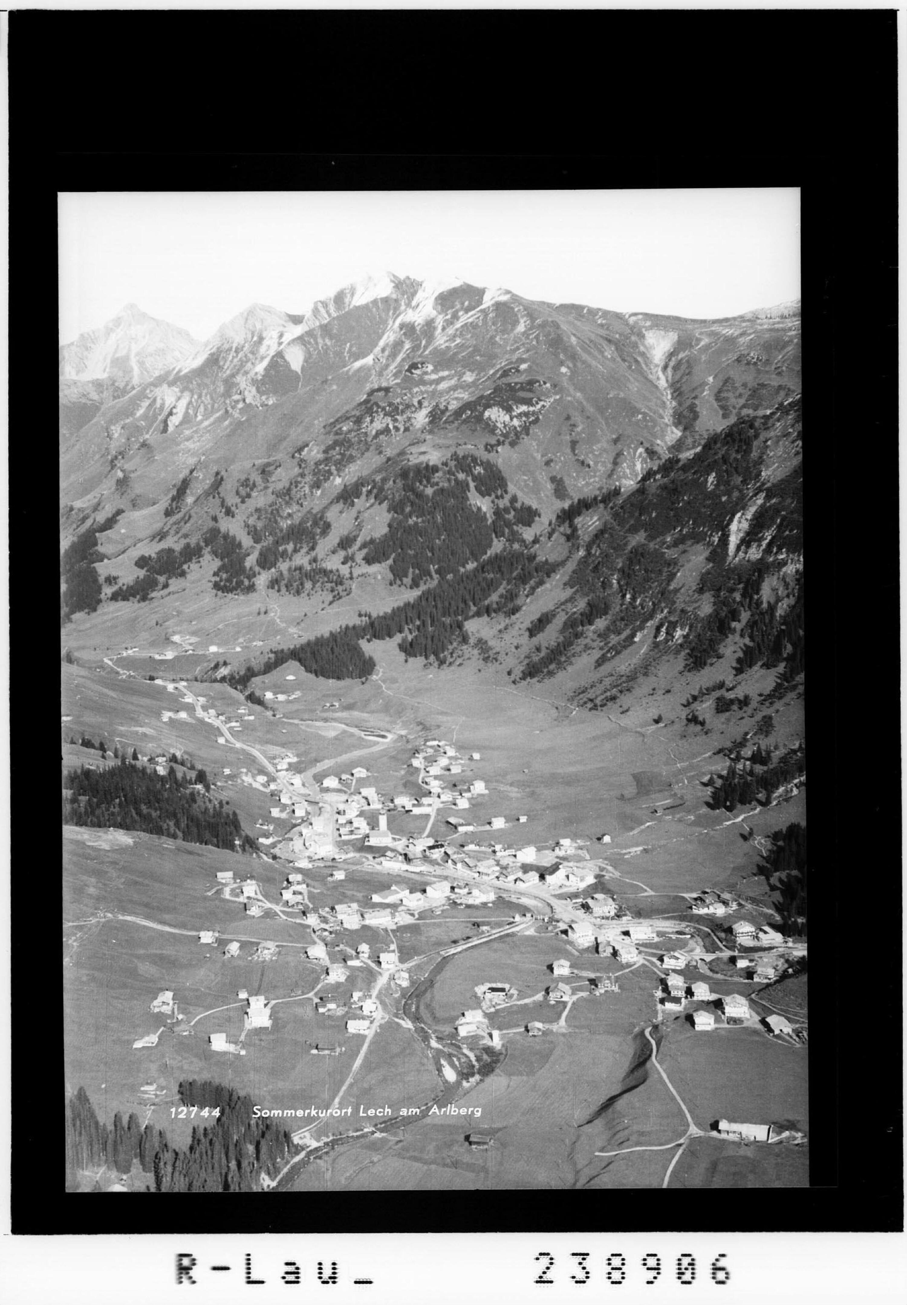 Sommerkurtort Lech am Arlberg></div>


    <hr>
    <div class=