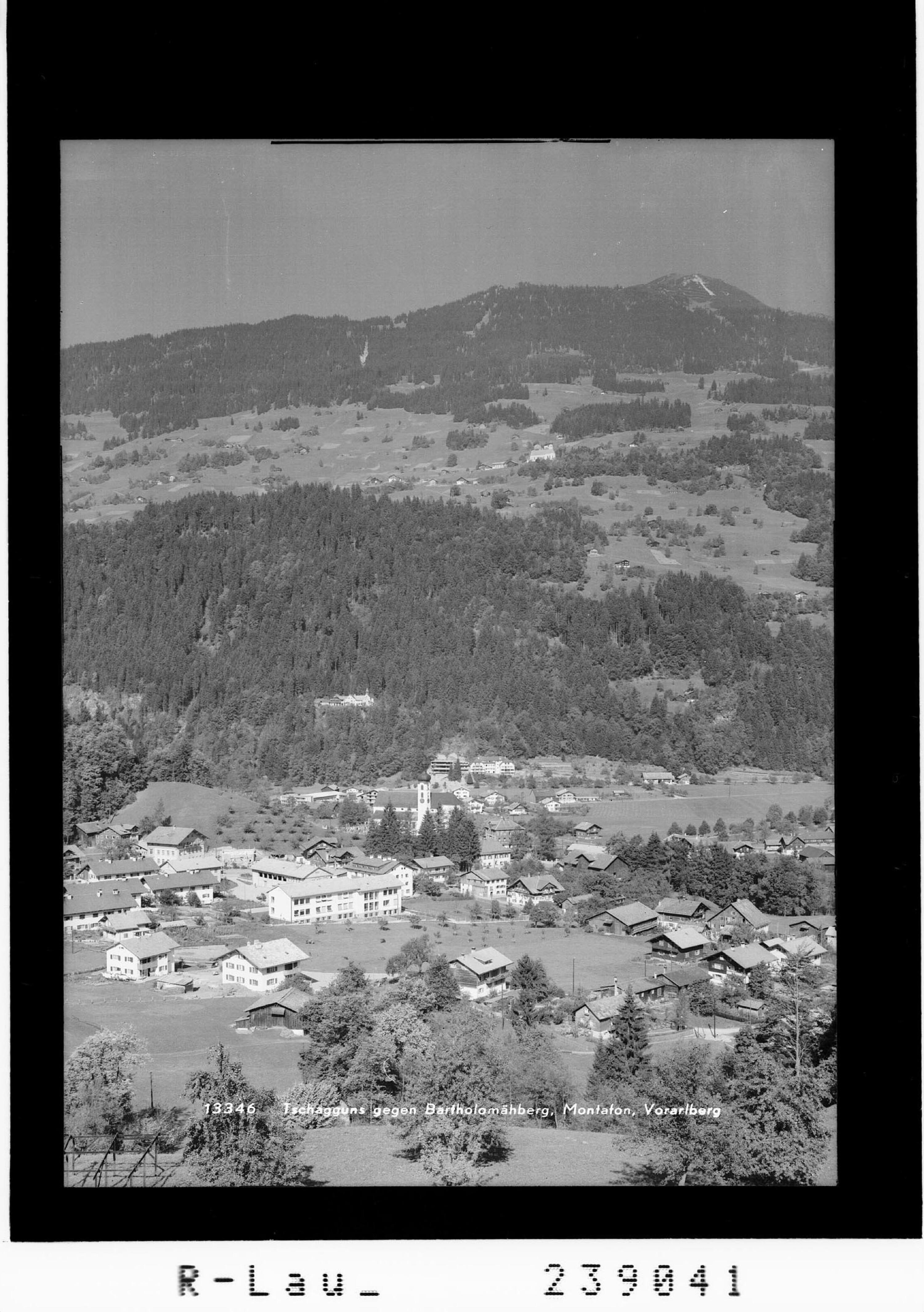 Tschagguns gegen Bartholomäberg / Montafon / Vorarlberg></div>


    <hr>
    <div class=