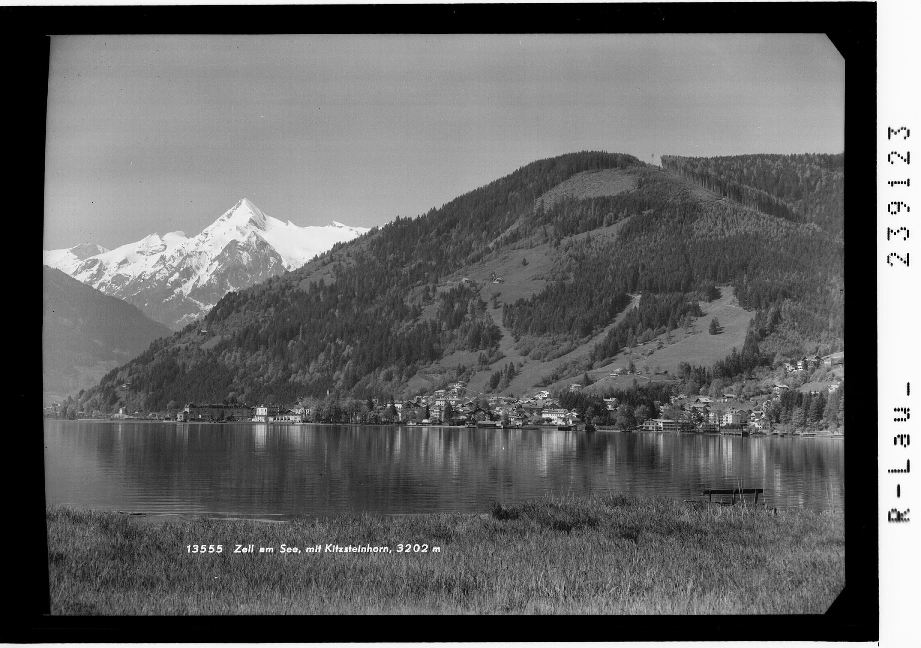 Zell am See mit Kitzsteinhorn 3202 m></div>


    <hr>
    <div class=