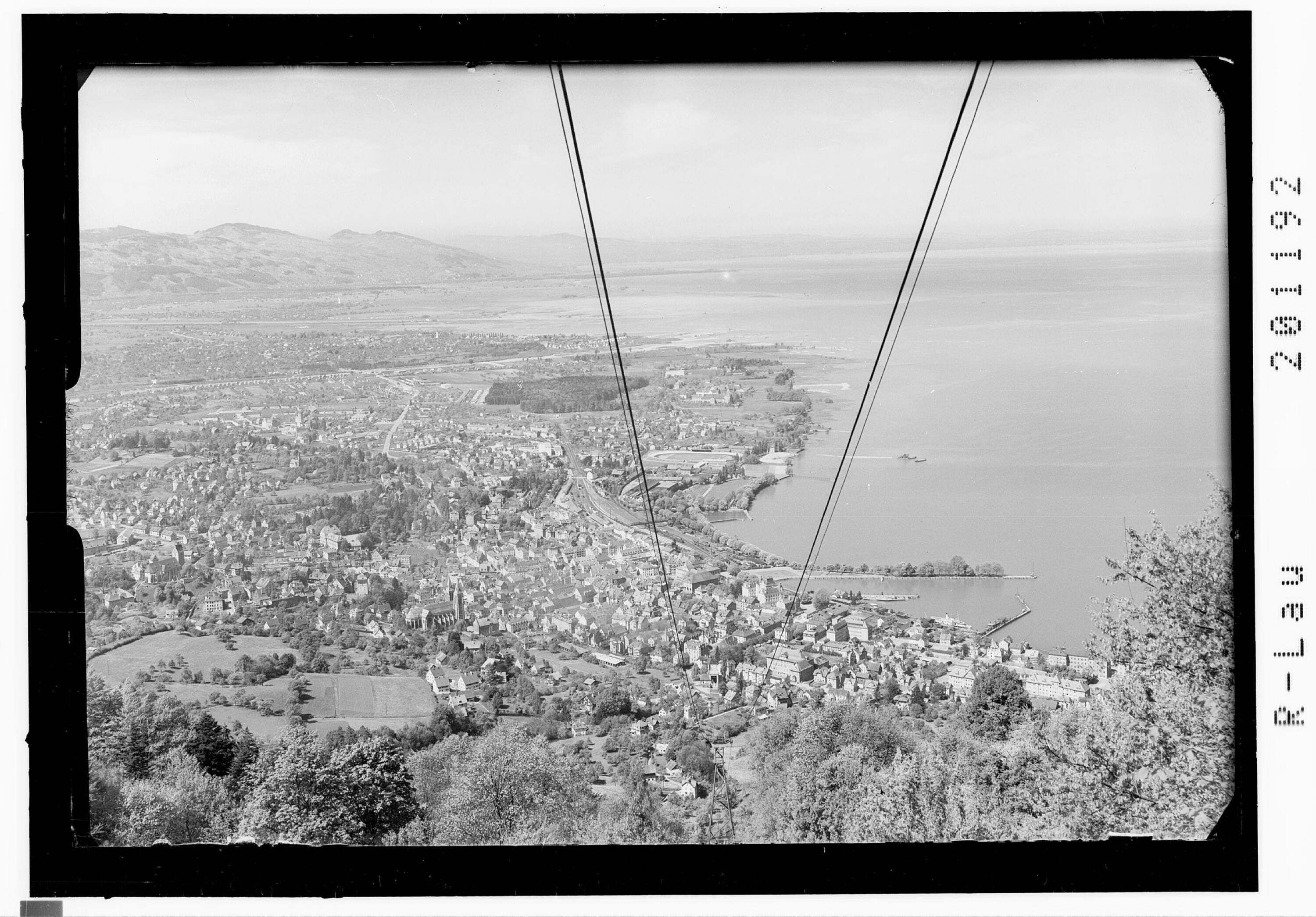 [Bregenz am Bodensee]></div>


    <hr>
    <div class=