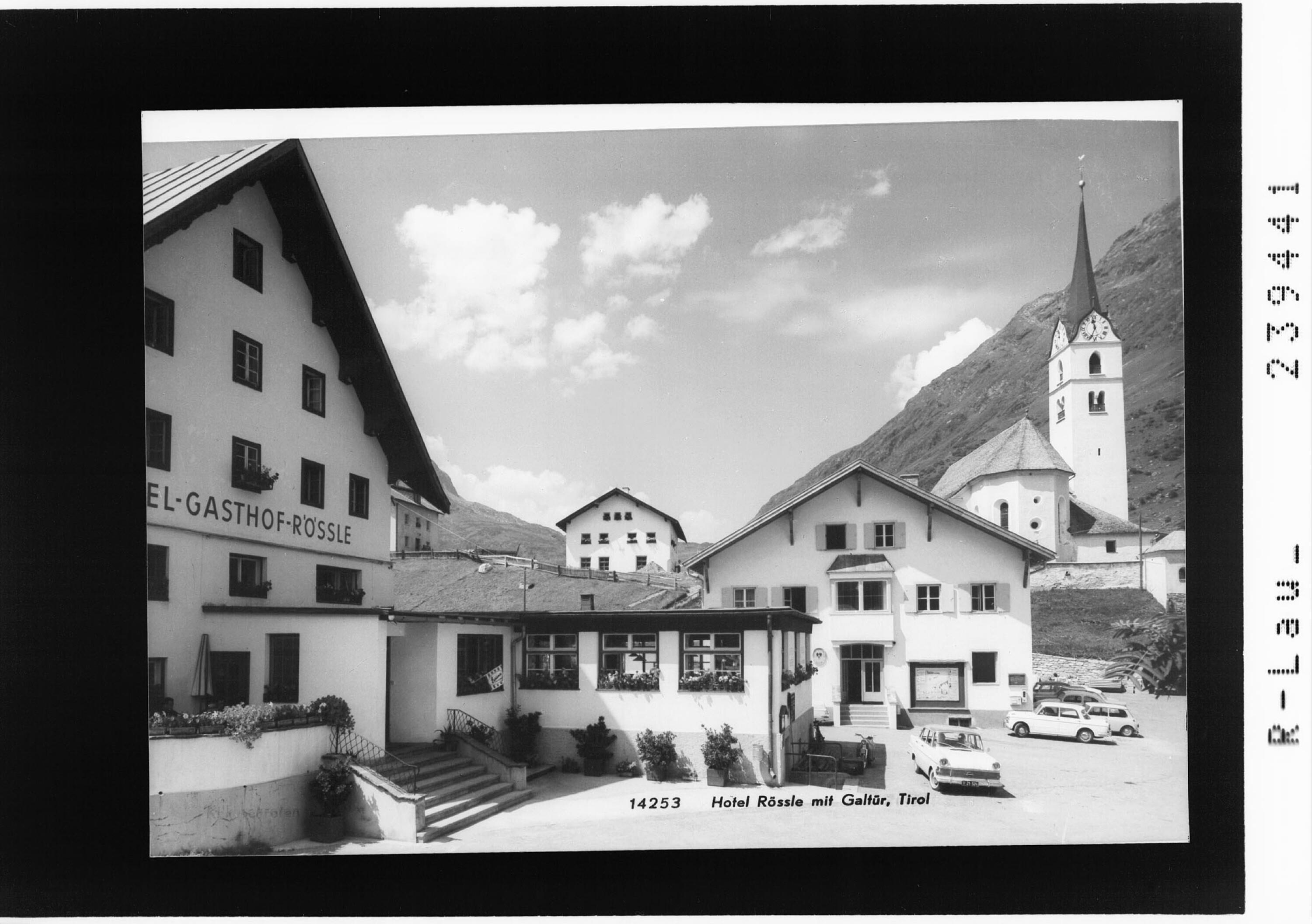 Hotel Rössle mit Galtür / Tirol></div>


    <hr>
    <div class=