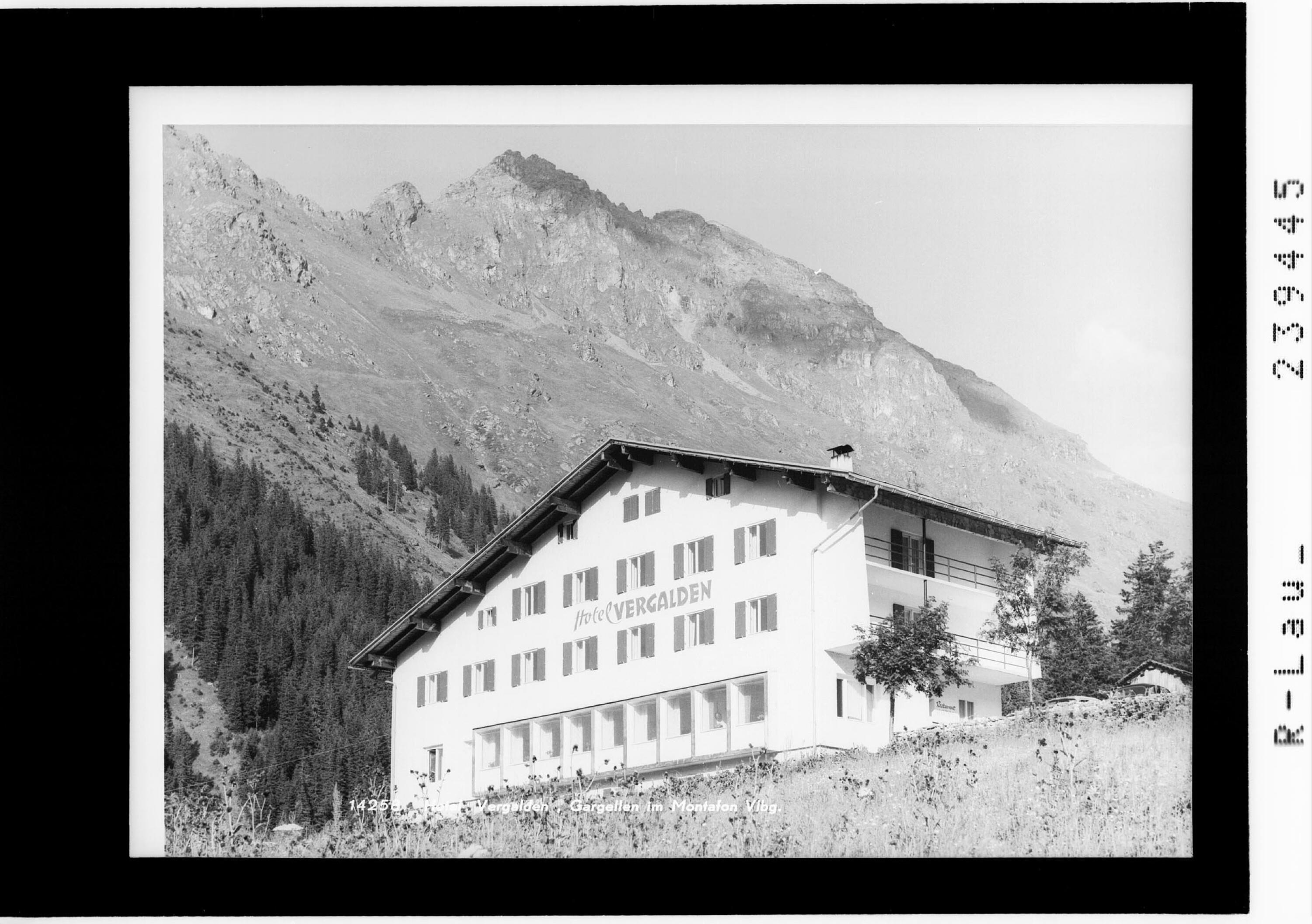 Hotel Vergalden / Gargellen im Montafon / Vorarlberg></div>


    <hr>
    <div class=