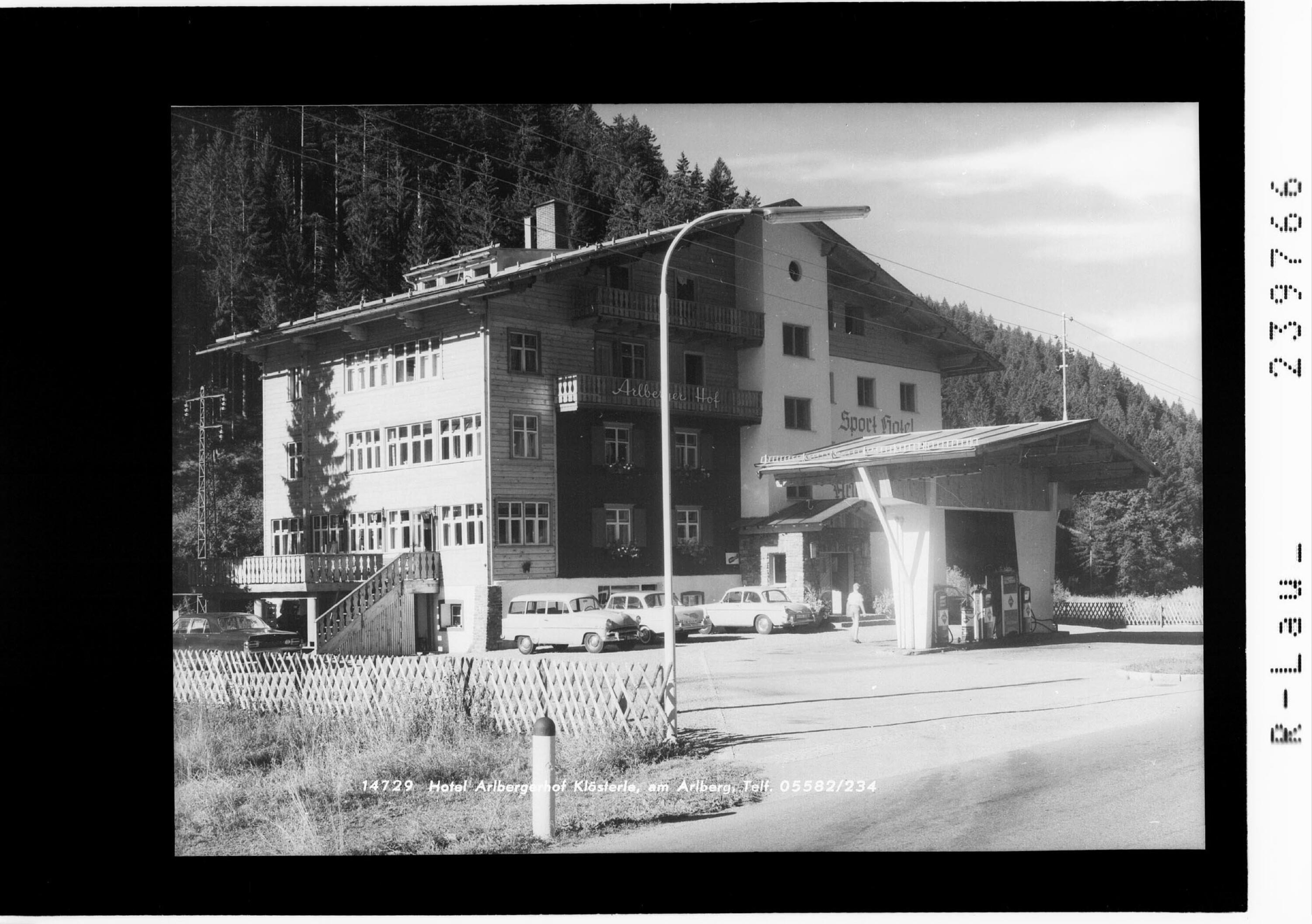 Hotel Arlbergerhof, Klösterle am Arlberg></div>


    <hr>
    <div class=