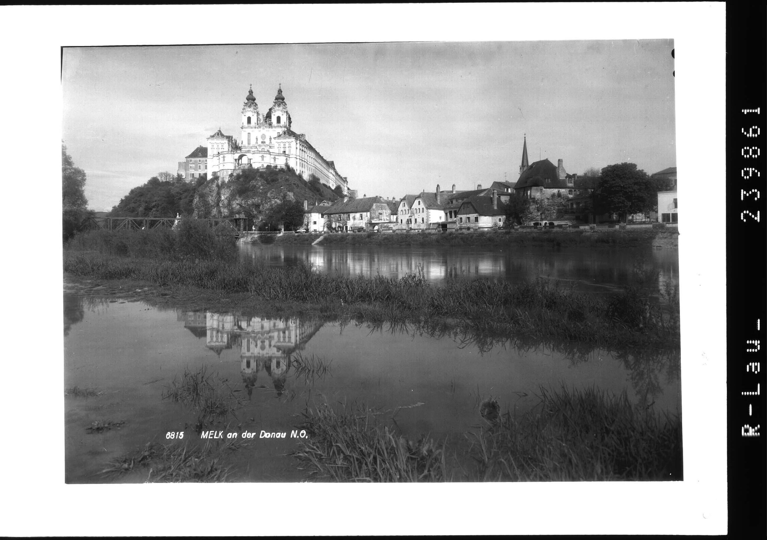 Melk an der Donau / Niederösterreich></div>


    <hr>
    <div class=