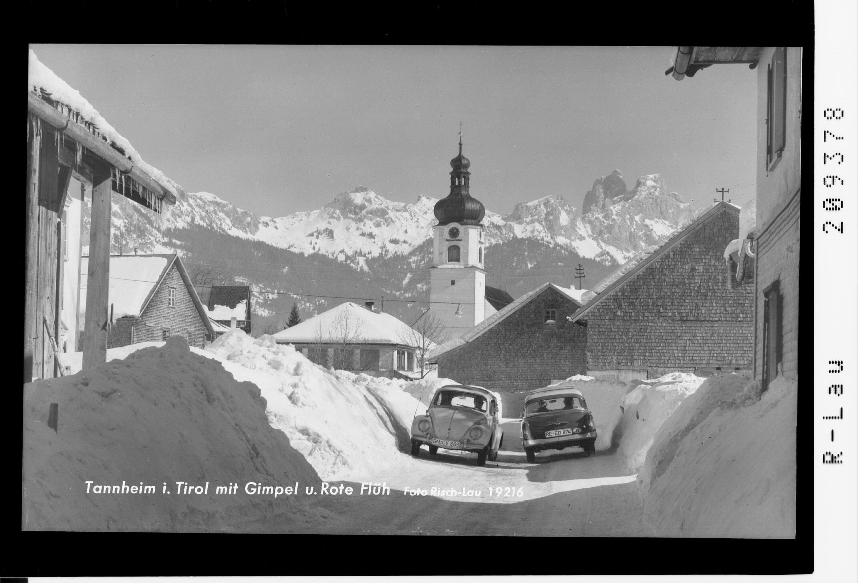 Tannheim in Tirol mit Gimpel und Rote Flüh></div>


    <hr>
    <div class=