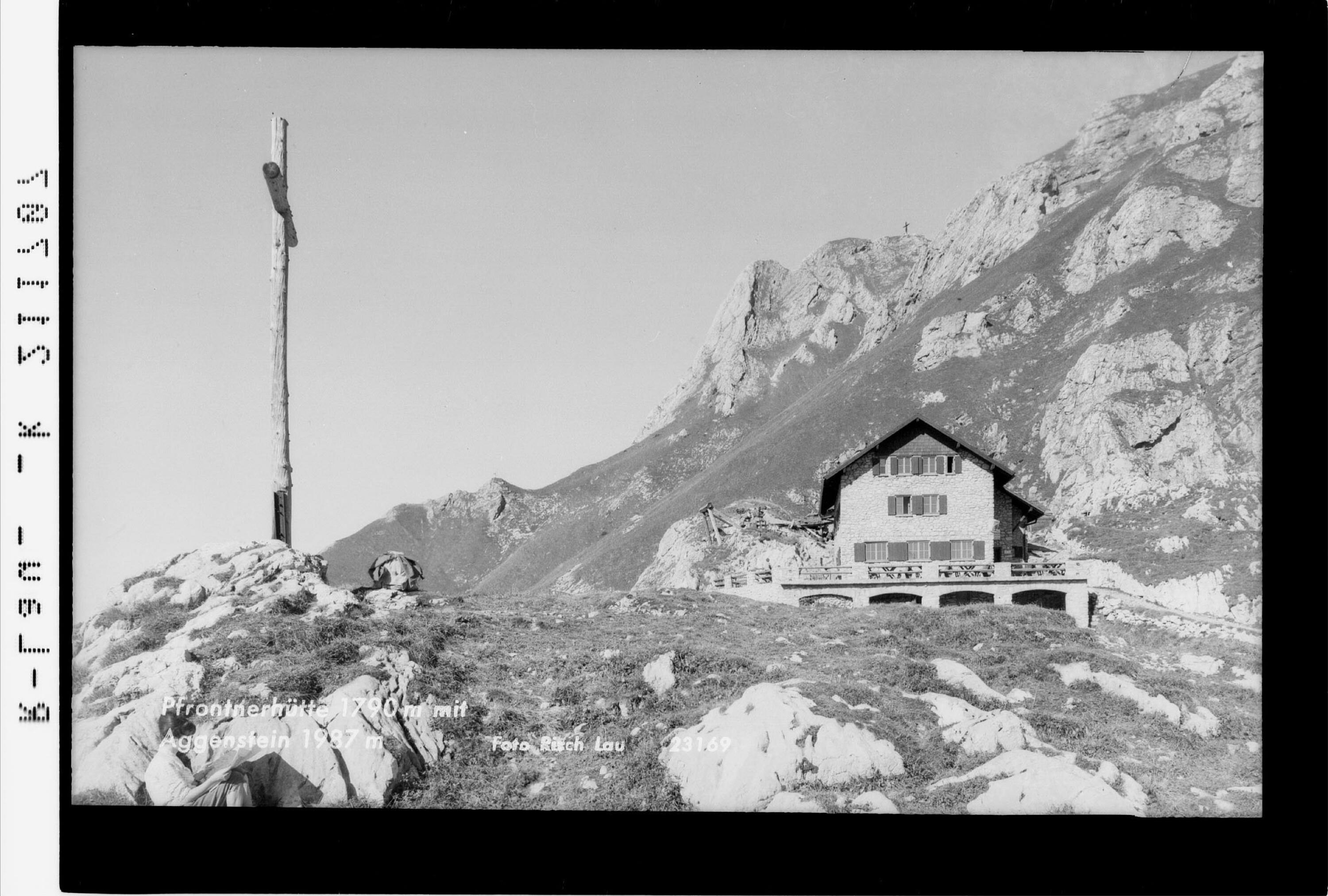 Pfrontnerhütte 1790 m mit Aggenstein 1997></div>


    <hr>
    <div class=