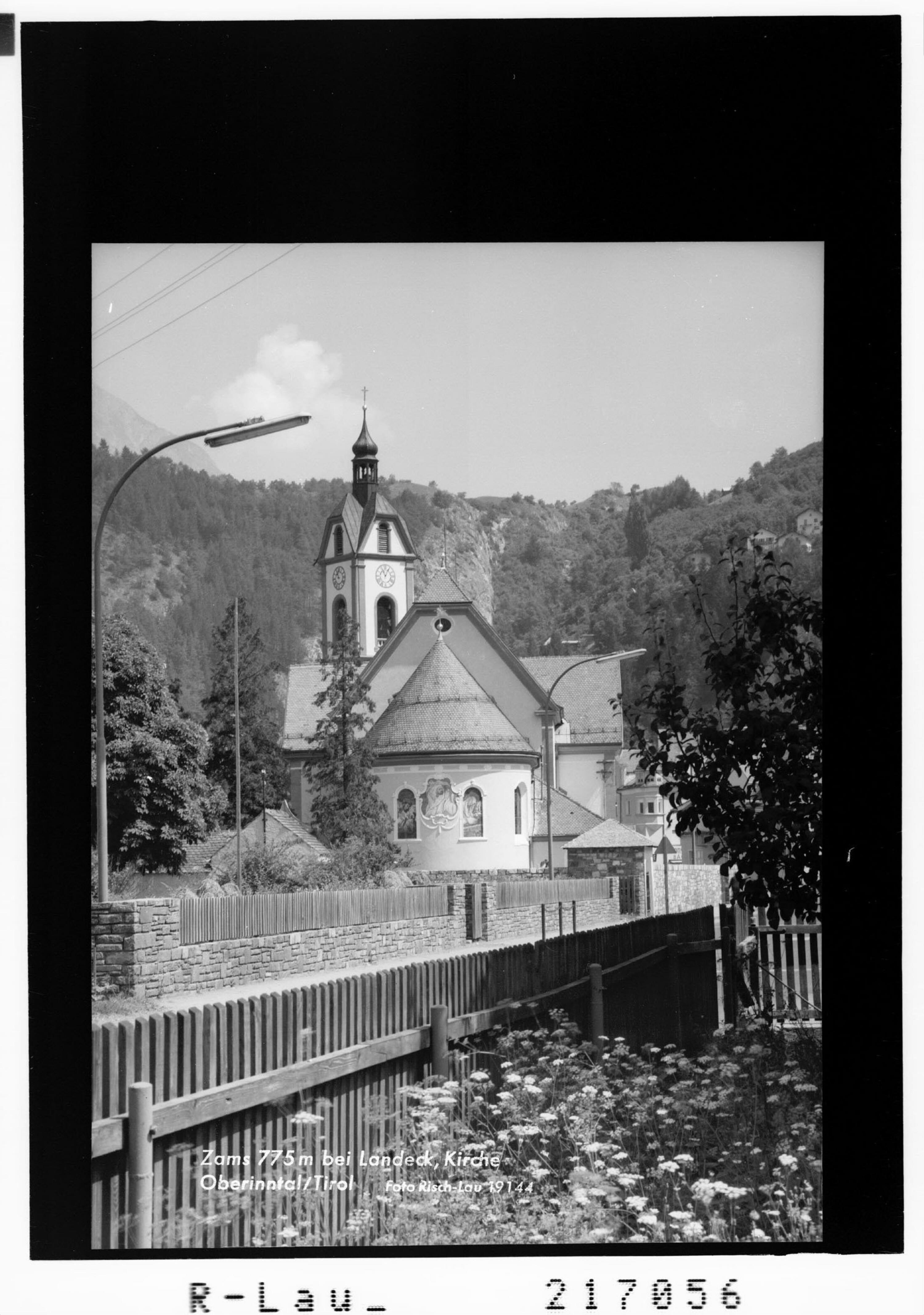 Zams 775 m bei Landeck, Kirche Oberinntal / Tirol></div>


    <hr>
    <div class=