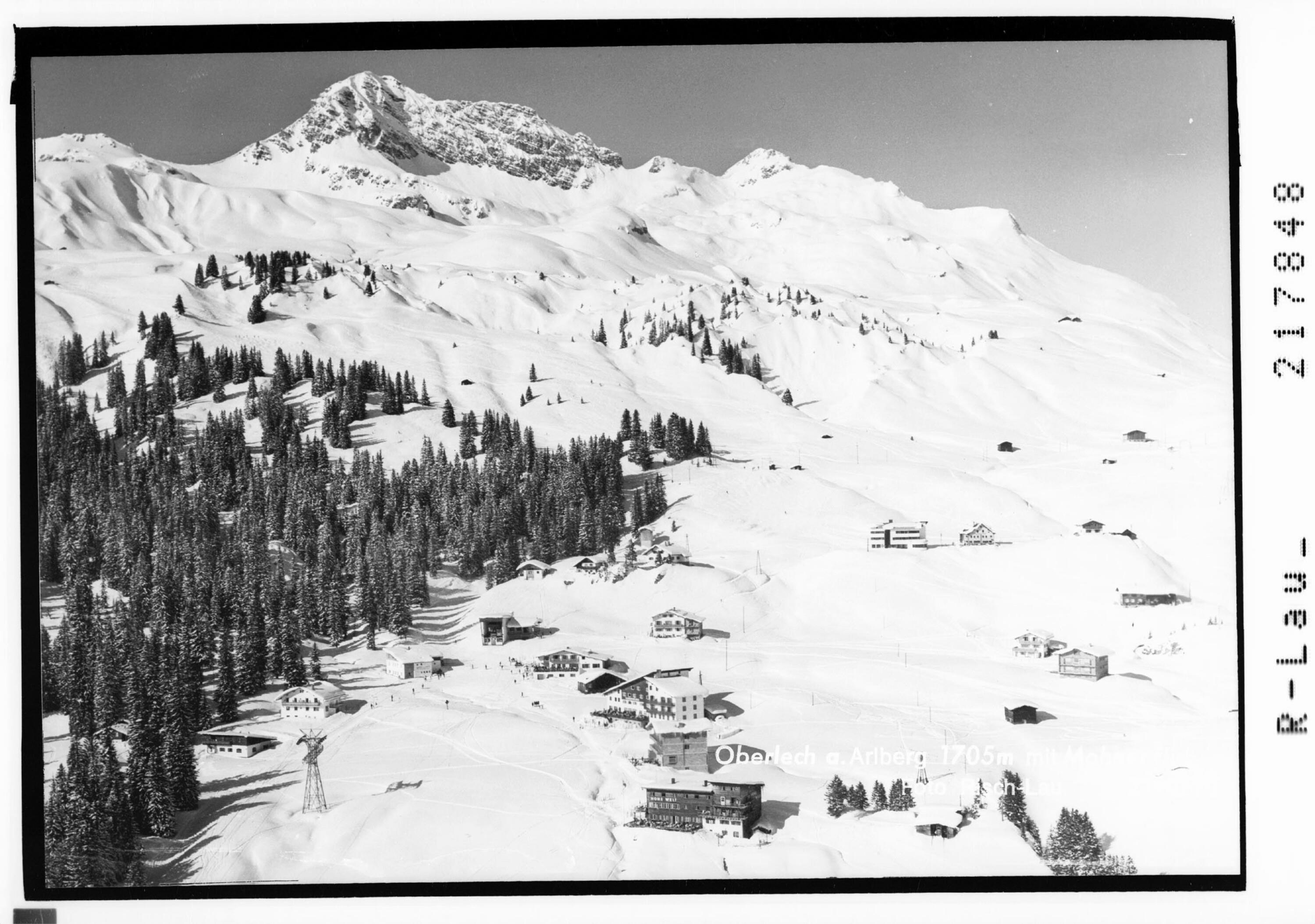 Oberlech am Arlberg></div>


    <hr>
    <div class=