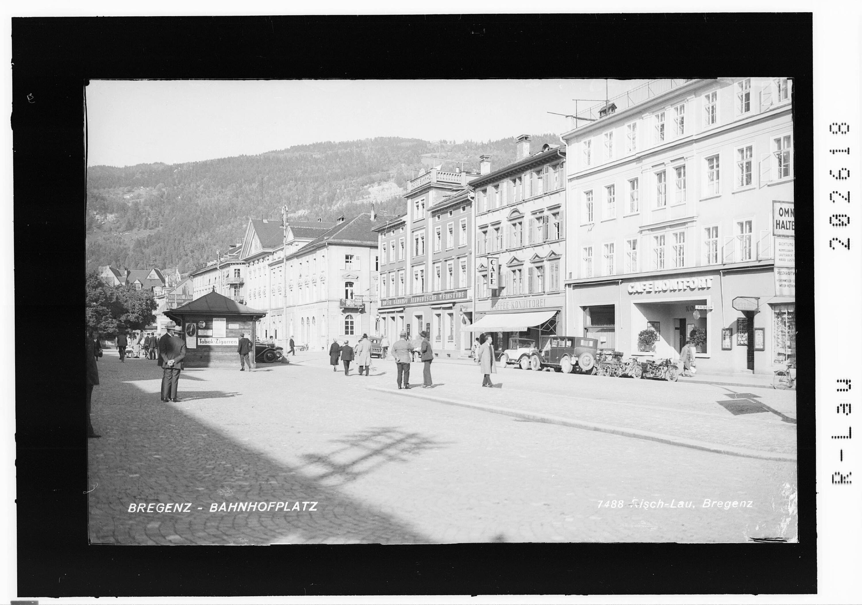 Bregenz - Bahnhofplatz></div>


    <hr>
    <div class=