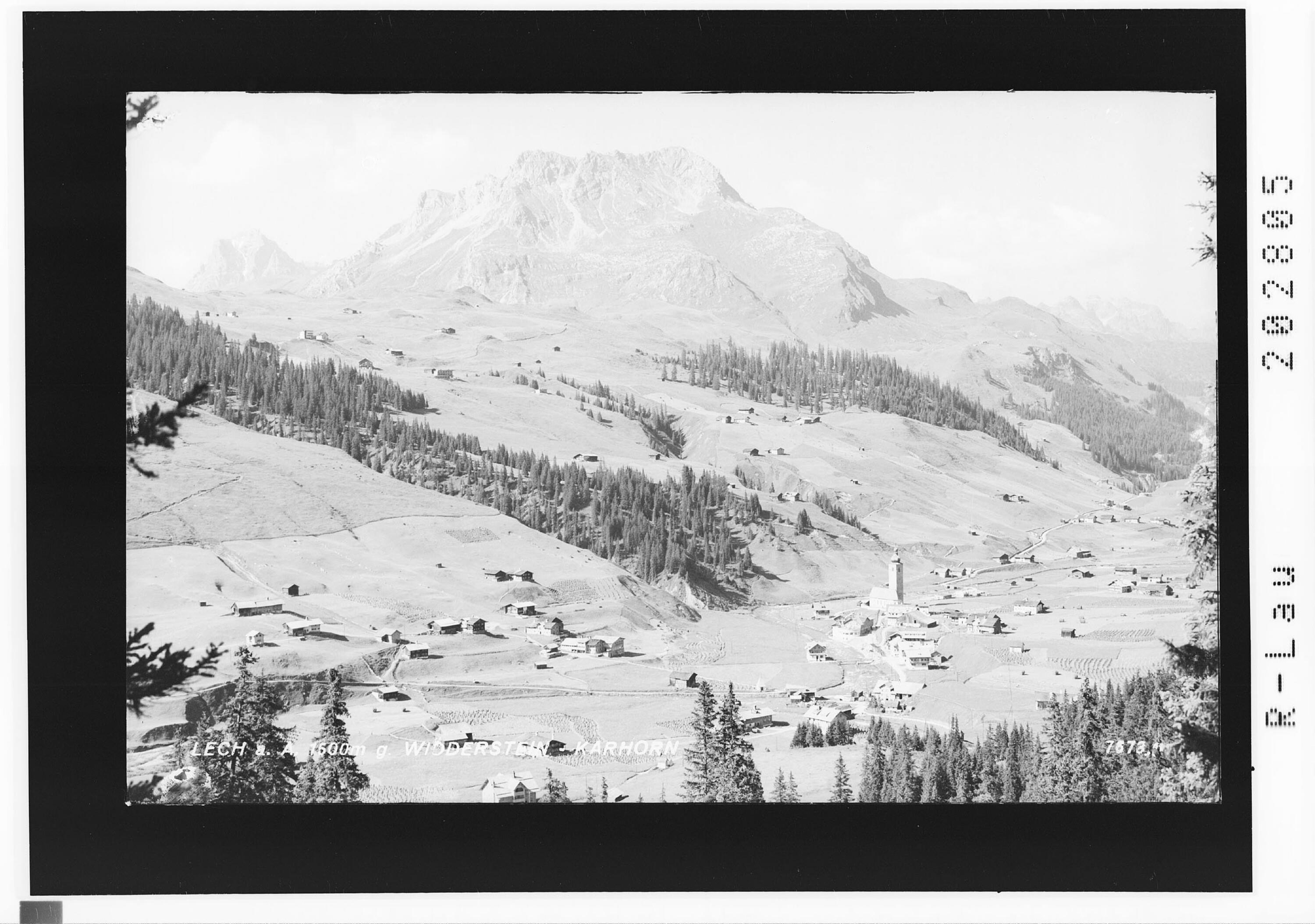 [Lech am Arlberg gegen Widderstein und Karhorn]></div>


    <hr>
    <div class=