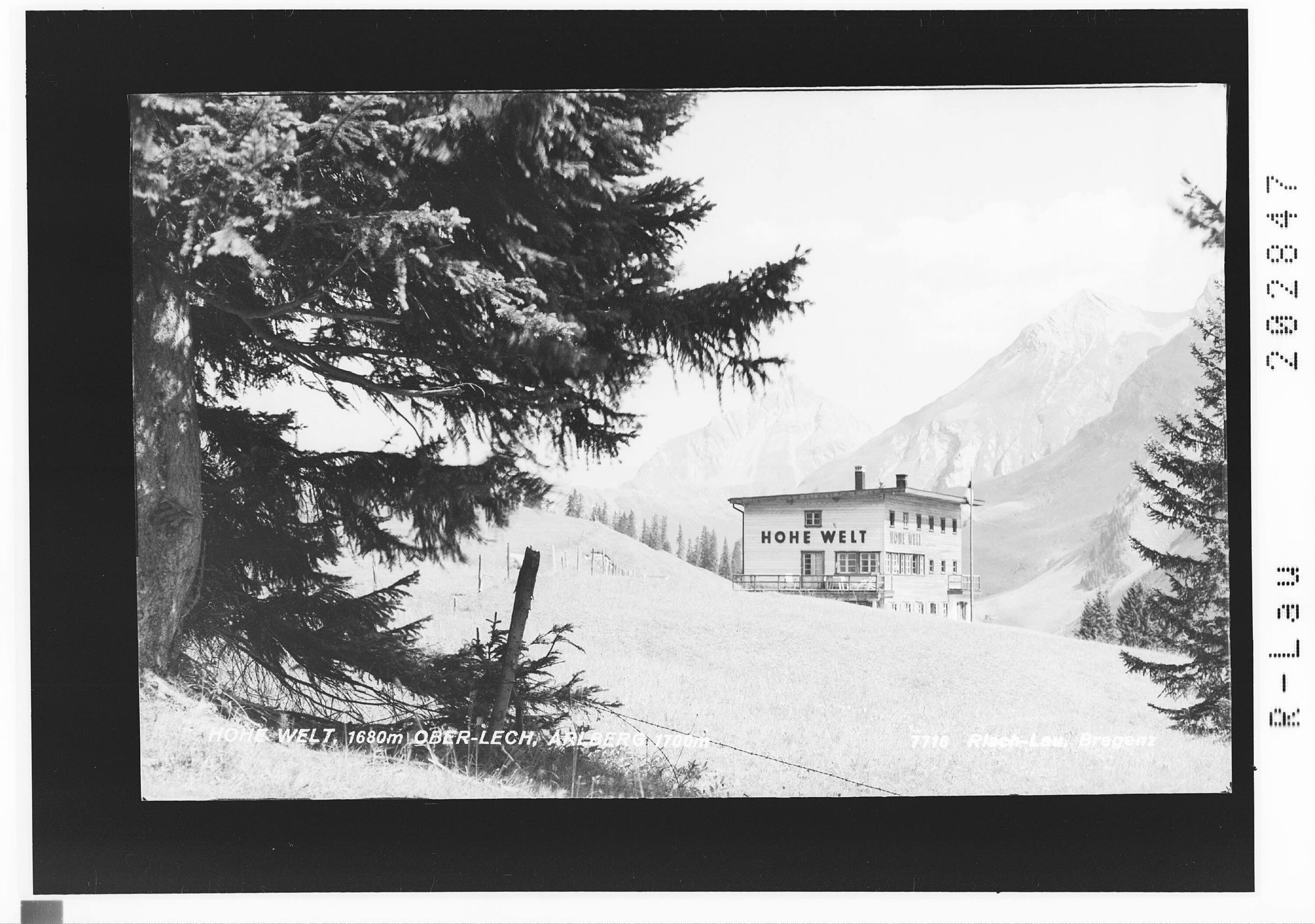 Hohe Welt 1680 m Oberlech / Arlberg></div>


    <hr>
    <div class=