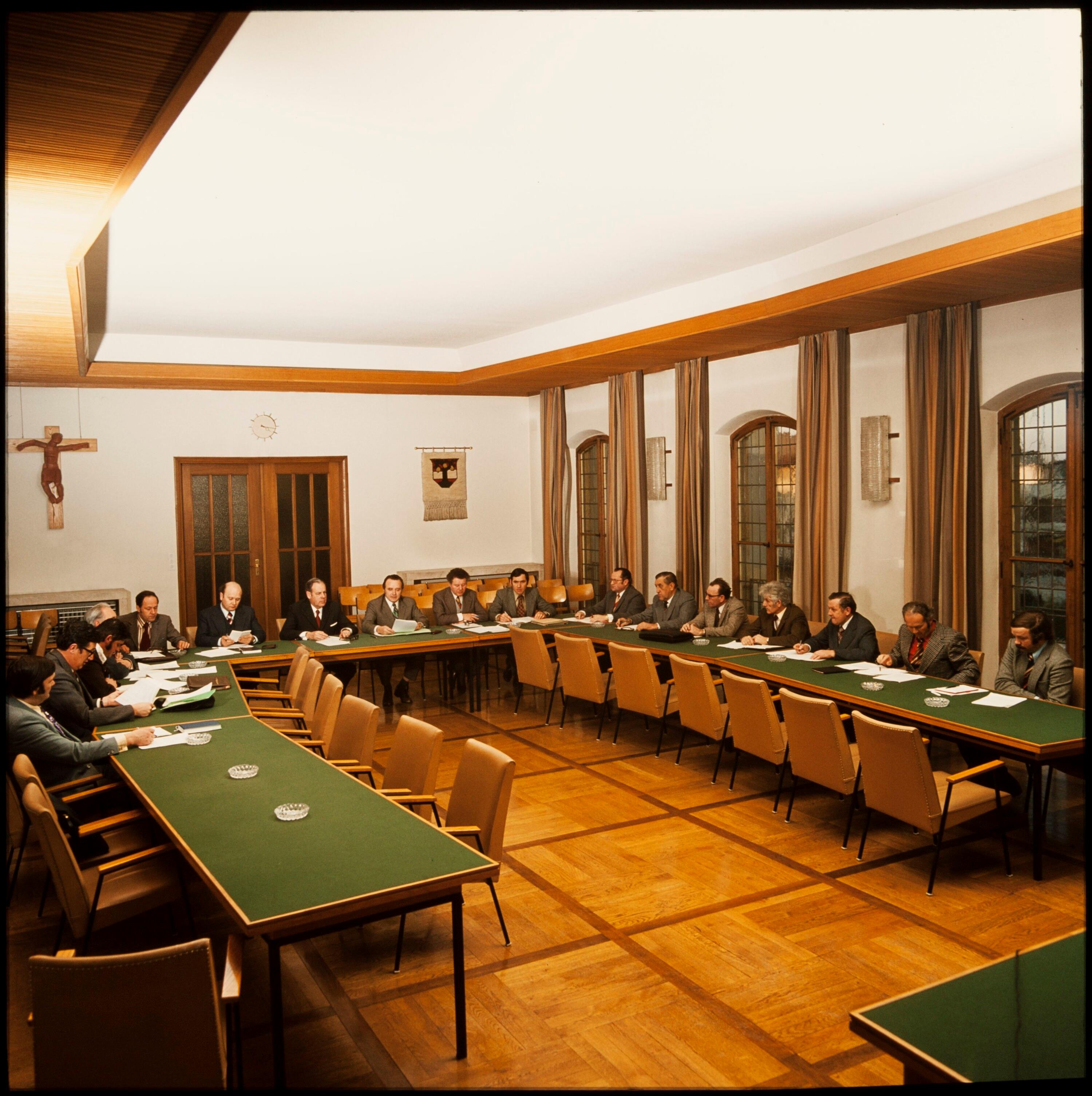 Gemeindeverbandsitzung im Rathaus Dornbirn></div>


    <hr>
    <div class=